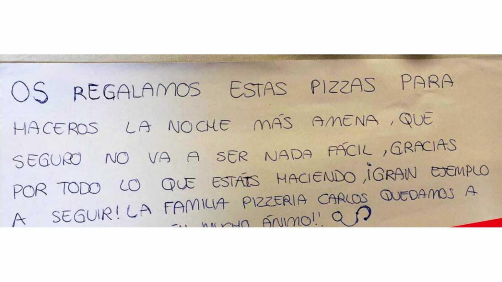 Mensajes de la Pizzería Carlos a los Sanitarios.
