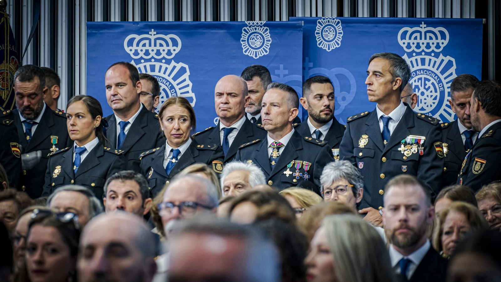 Las imágenes de la celebración del acto del Día de la Policía Nacional en Cádiz.