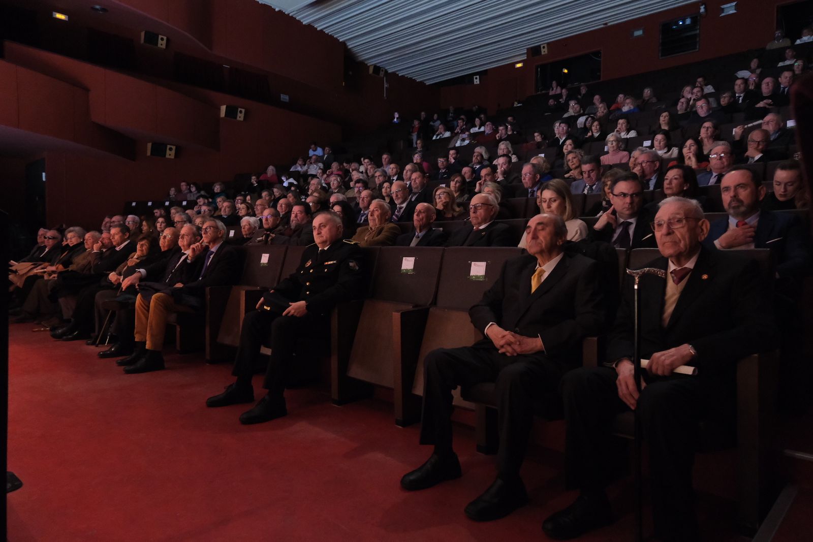 El homenaje de Cabra a las corporaciones municipales democráticas, en imágenes