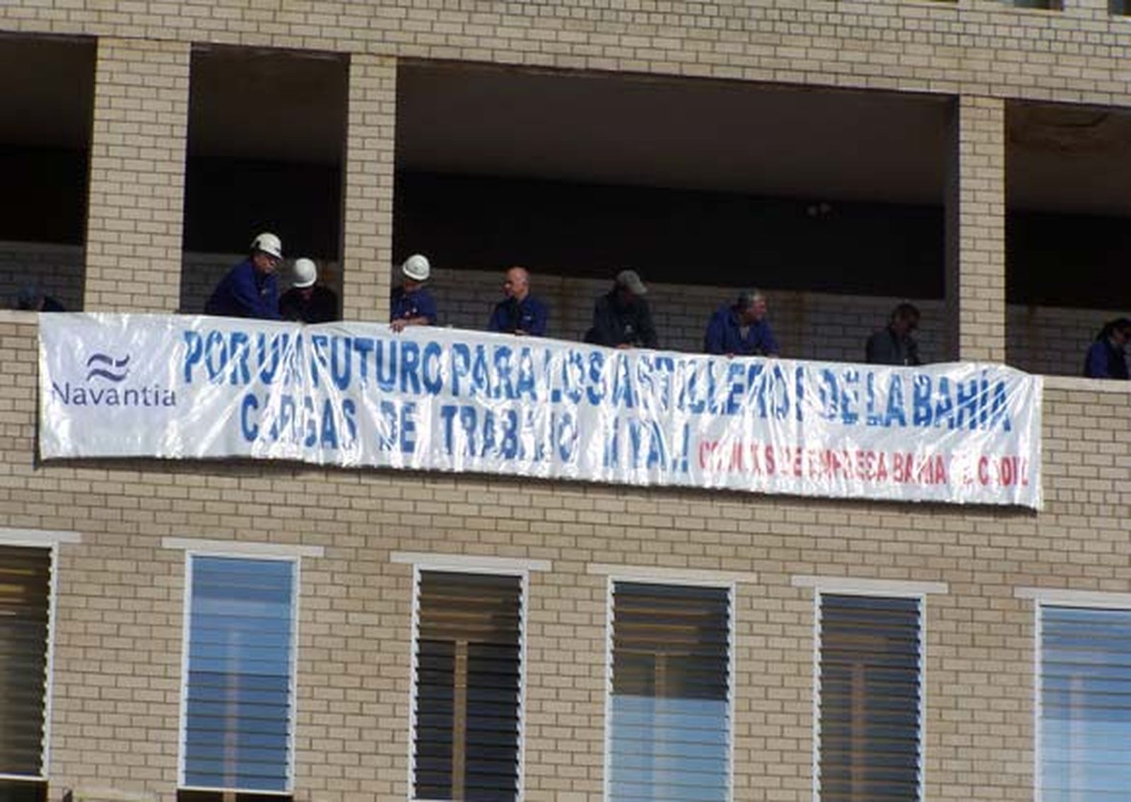 Trabajadores de Navantia Puerto Real ocupan la dirección del astillero