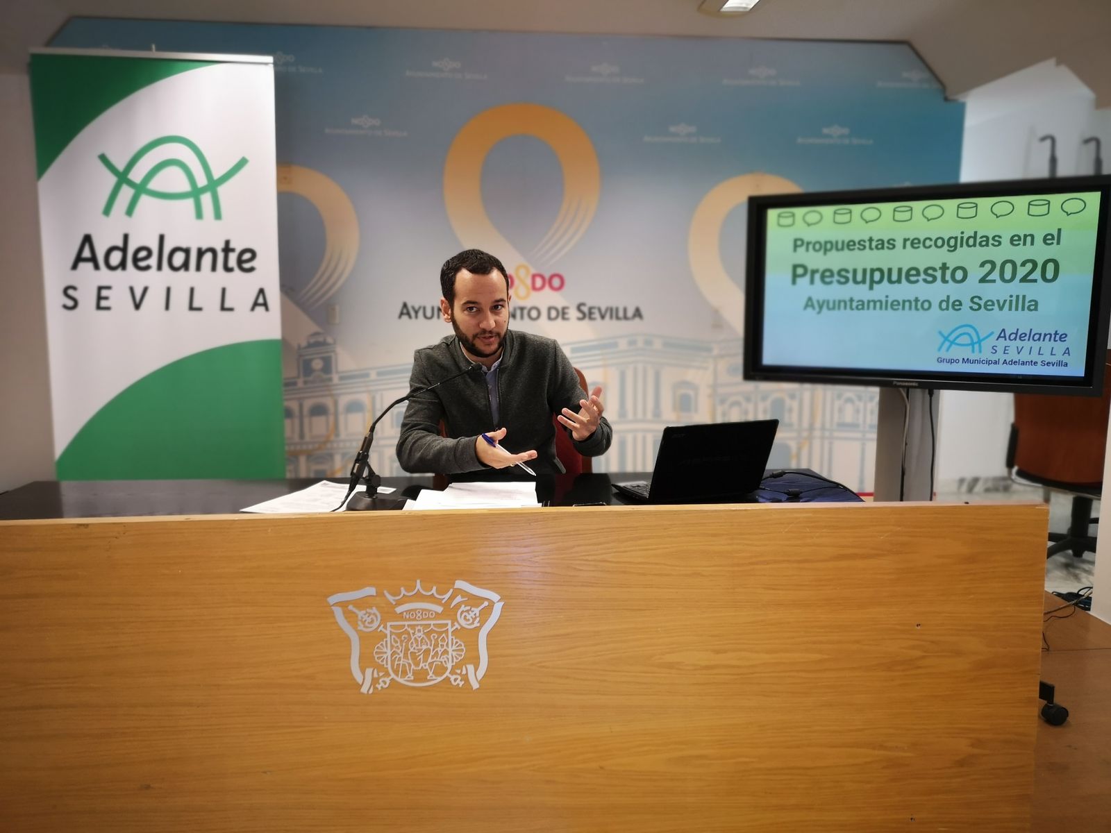 Daniel González Rojas presenta las últimas novedades de las cuentas.