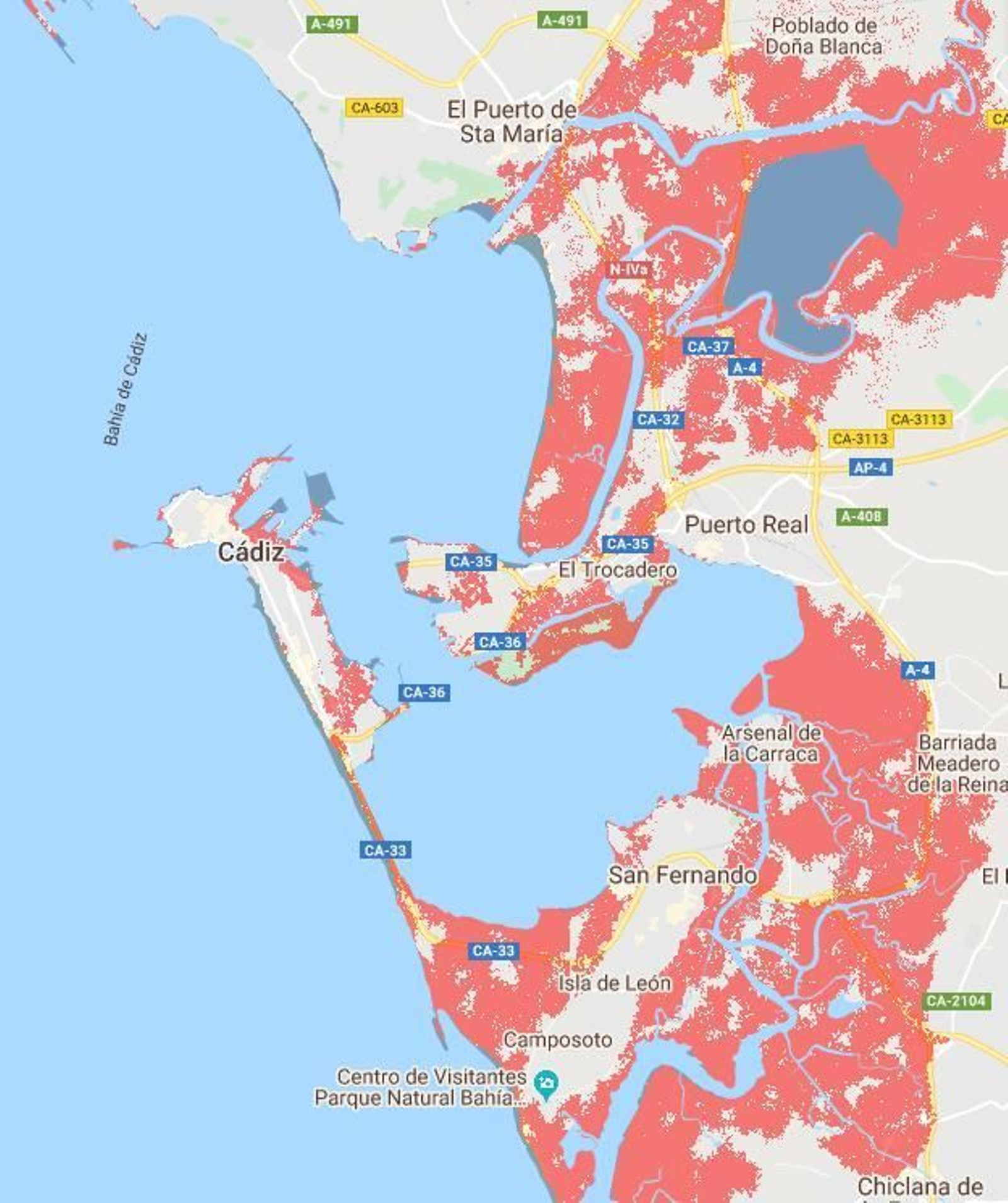 En rojo, las zonas que quedarían inundadas en la Bahía de Cádiz, según el estudio.