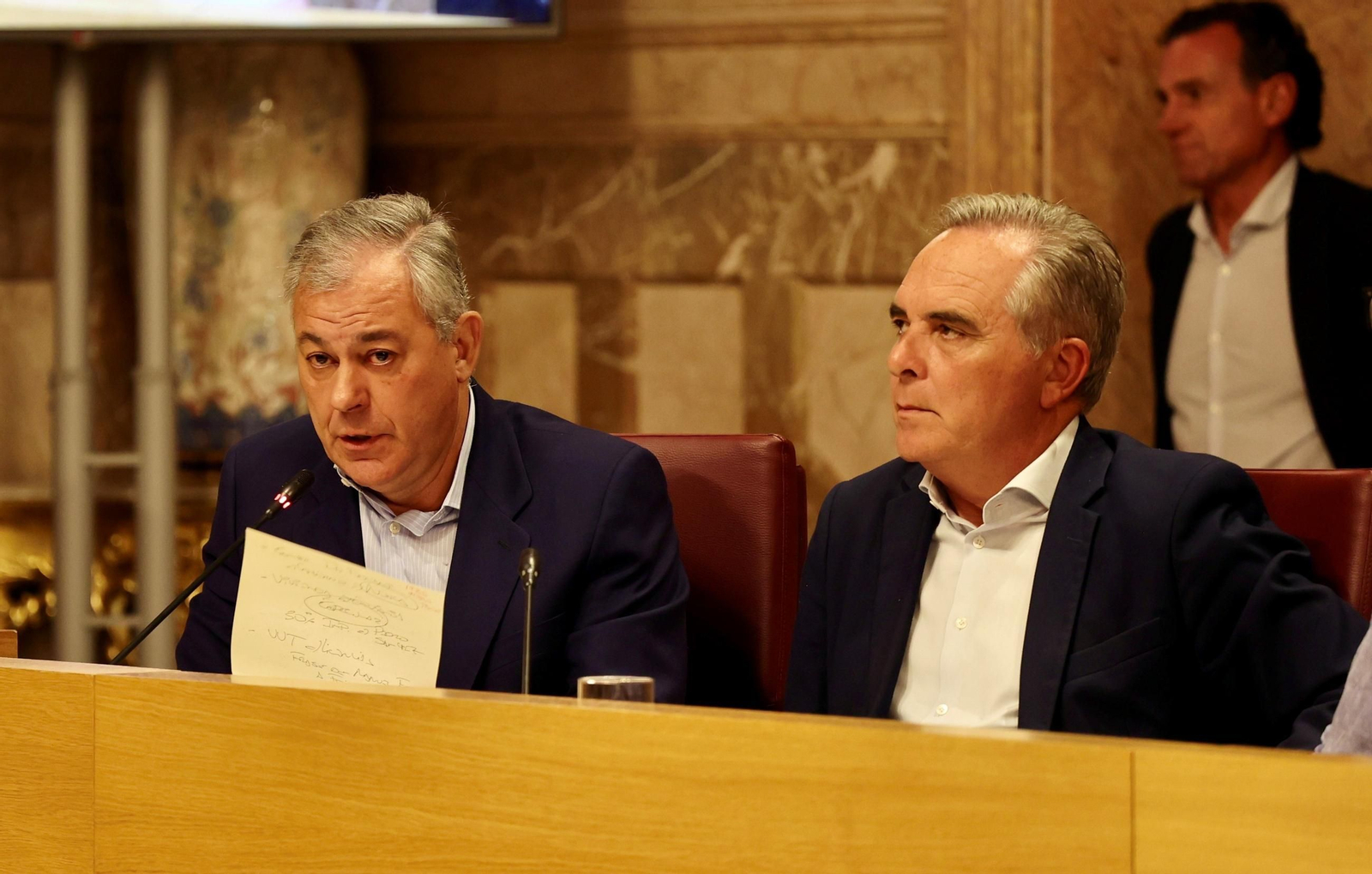 José Luis Sanz y Juan Bueno en el debate del estado de la ciudad.