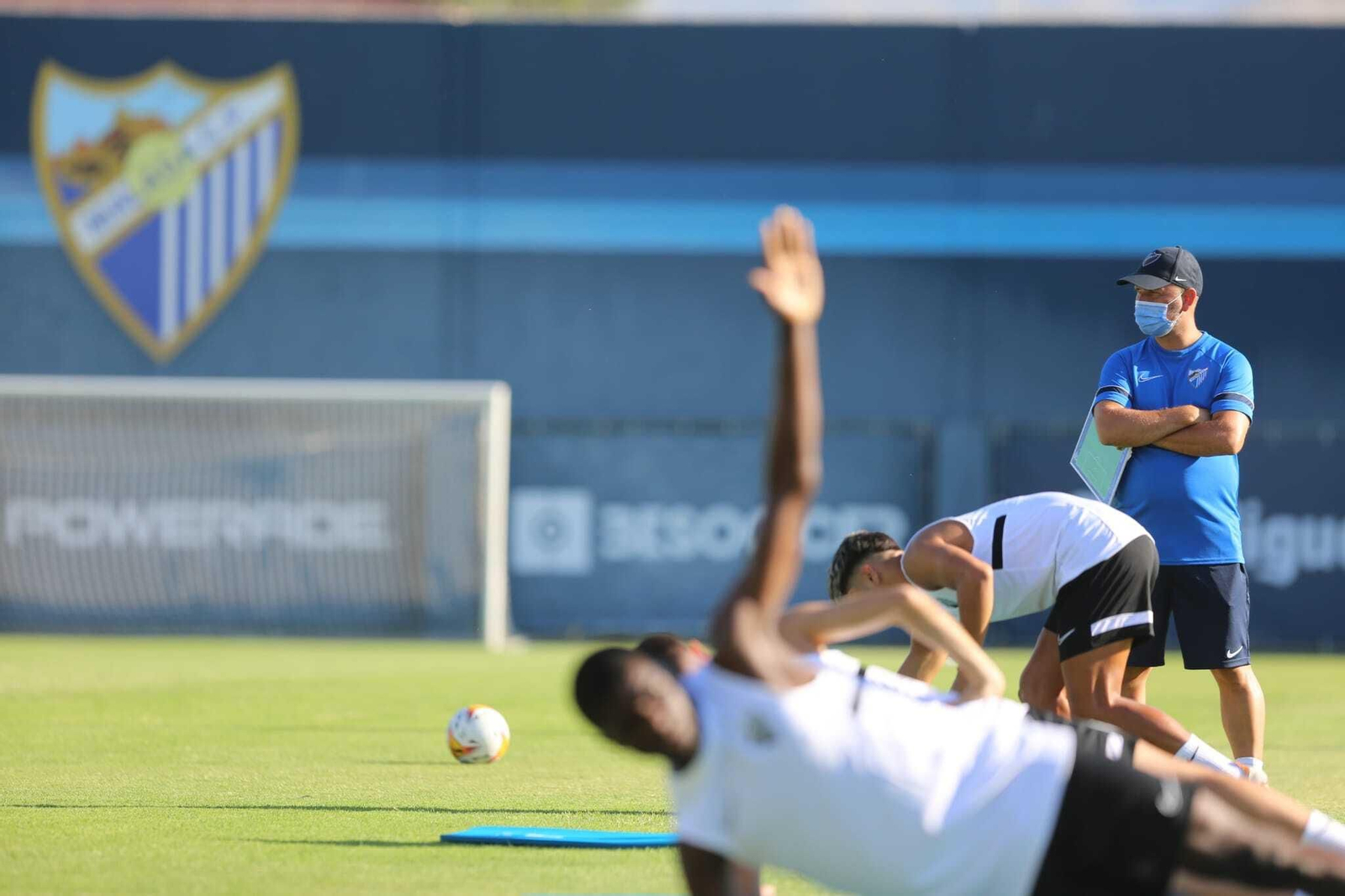 El Málaga de José Alberto ya trabaja en el césped