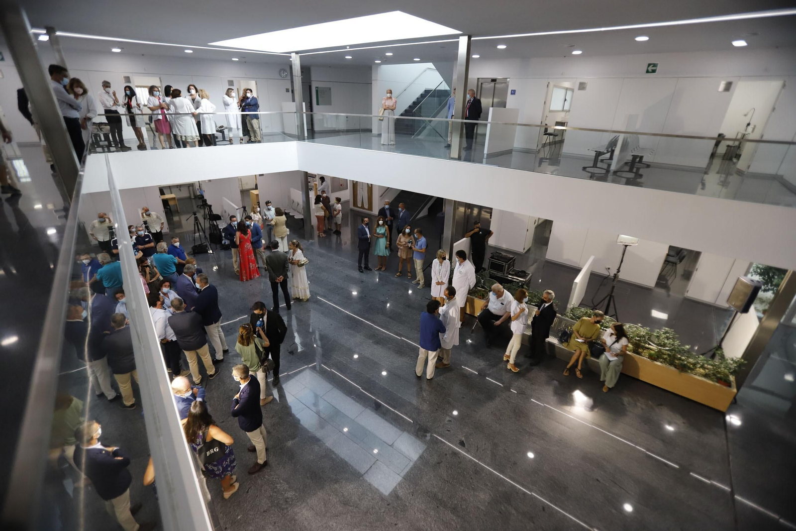 Imágenes de la inauguración del Centro de Salud de Isla Chica en Huelva