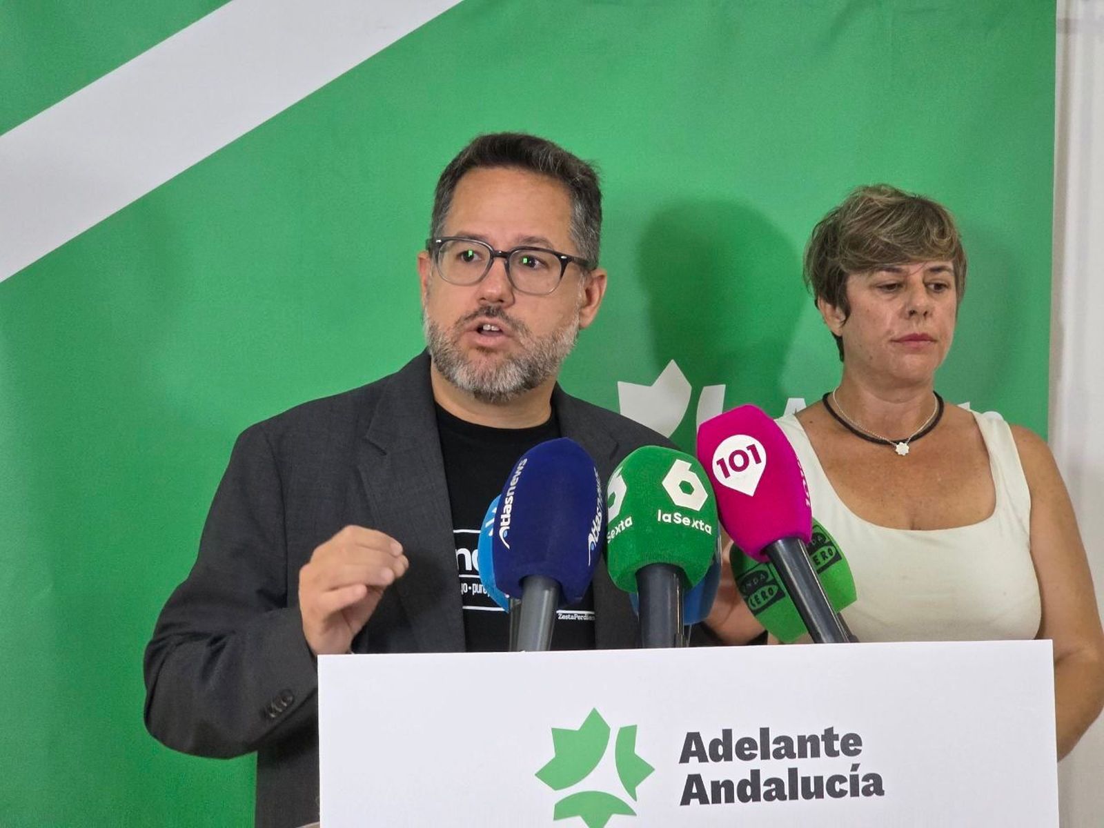 El portavoz de Adelante Andalucía, José Ignacio García, este lunes en rueda de prensa.