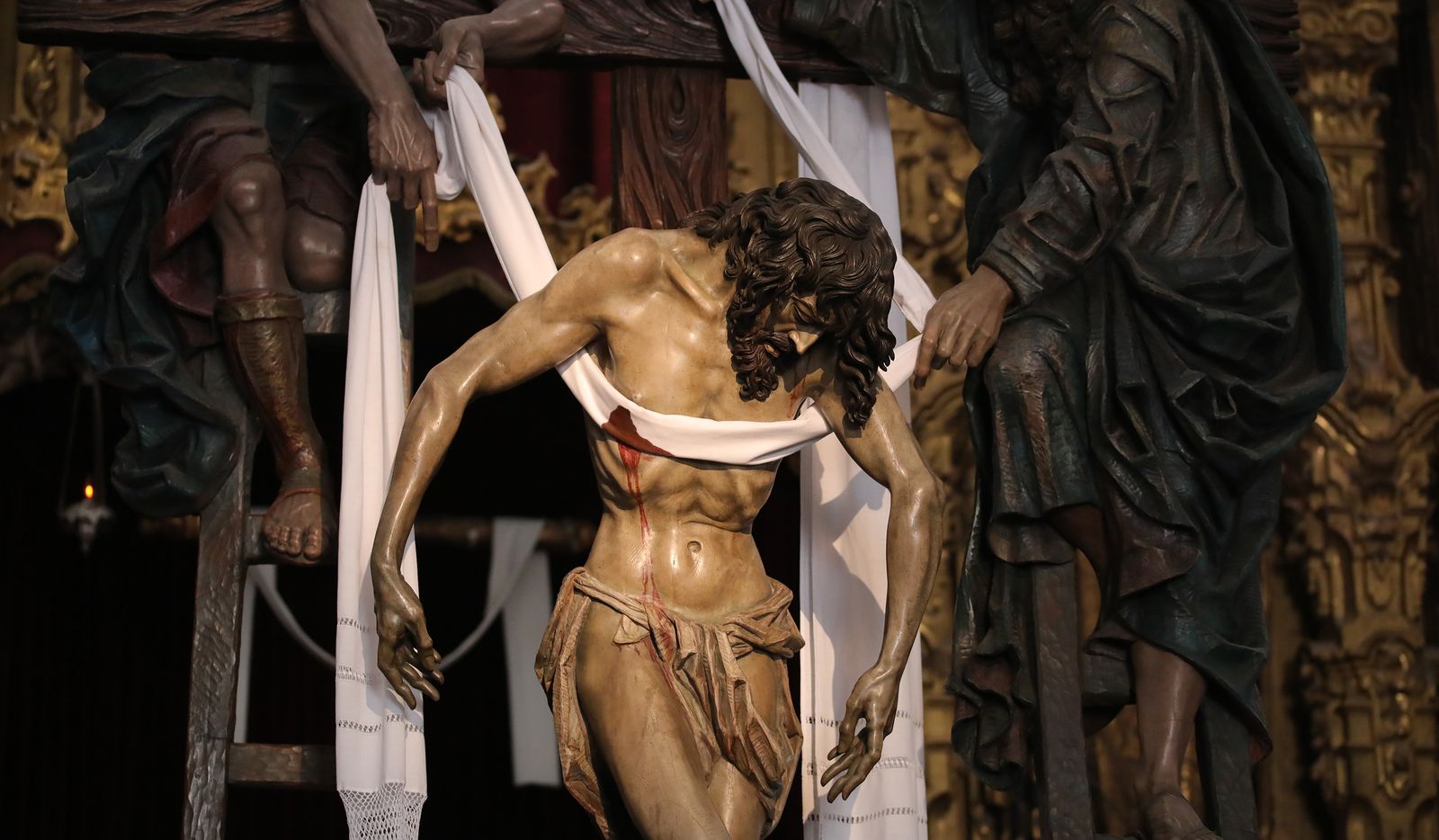 Viernes Santo de esplendor y belleza