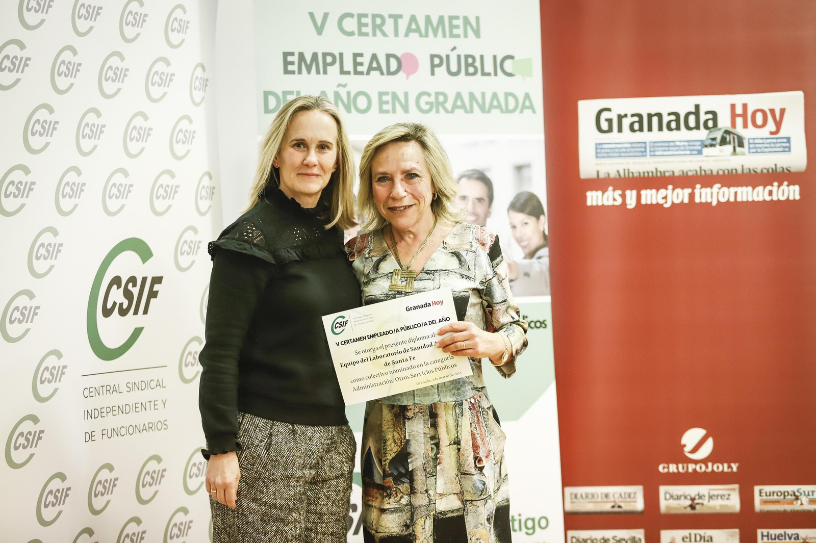 Las imágenes de la entrega de diplomas a los 23 finalistas del V Certamen del Empleado Público del año