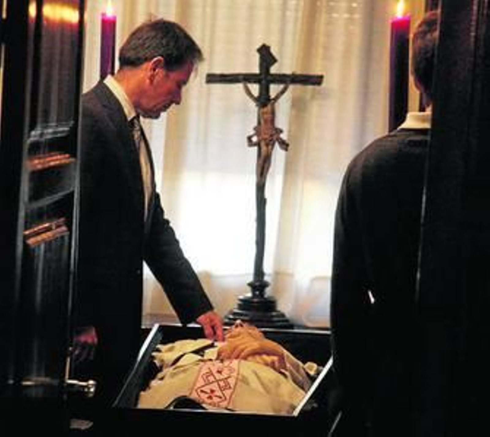 Capilla ardiente instalada en el domicilio de los Fernández-Palacios