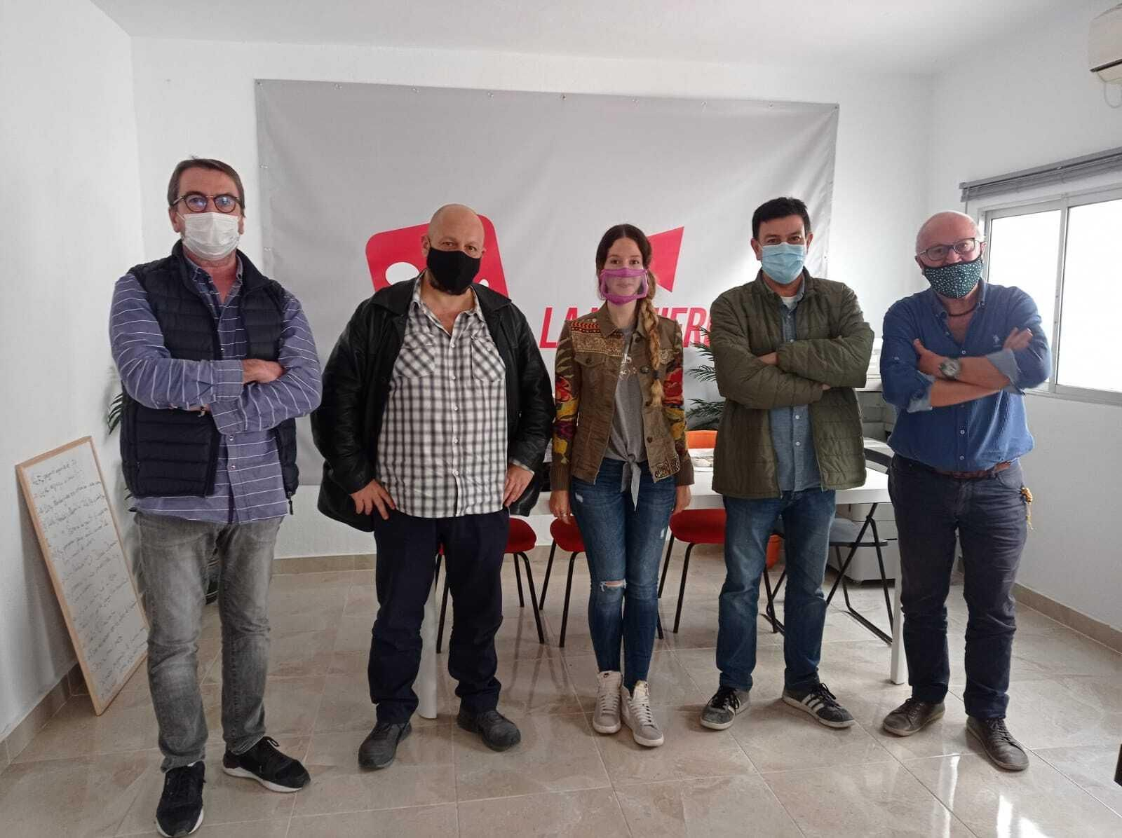 Raúl Ruiz-Berdejo, en la reunión con miembros de Apesorje.