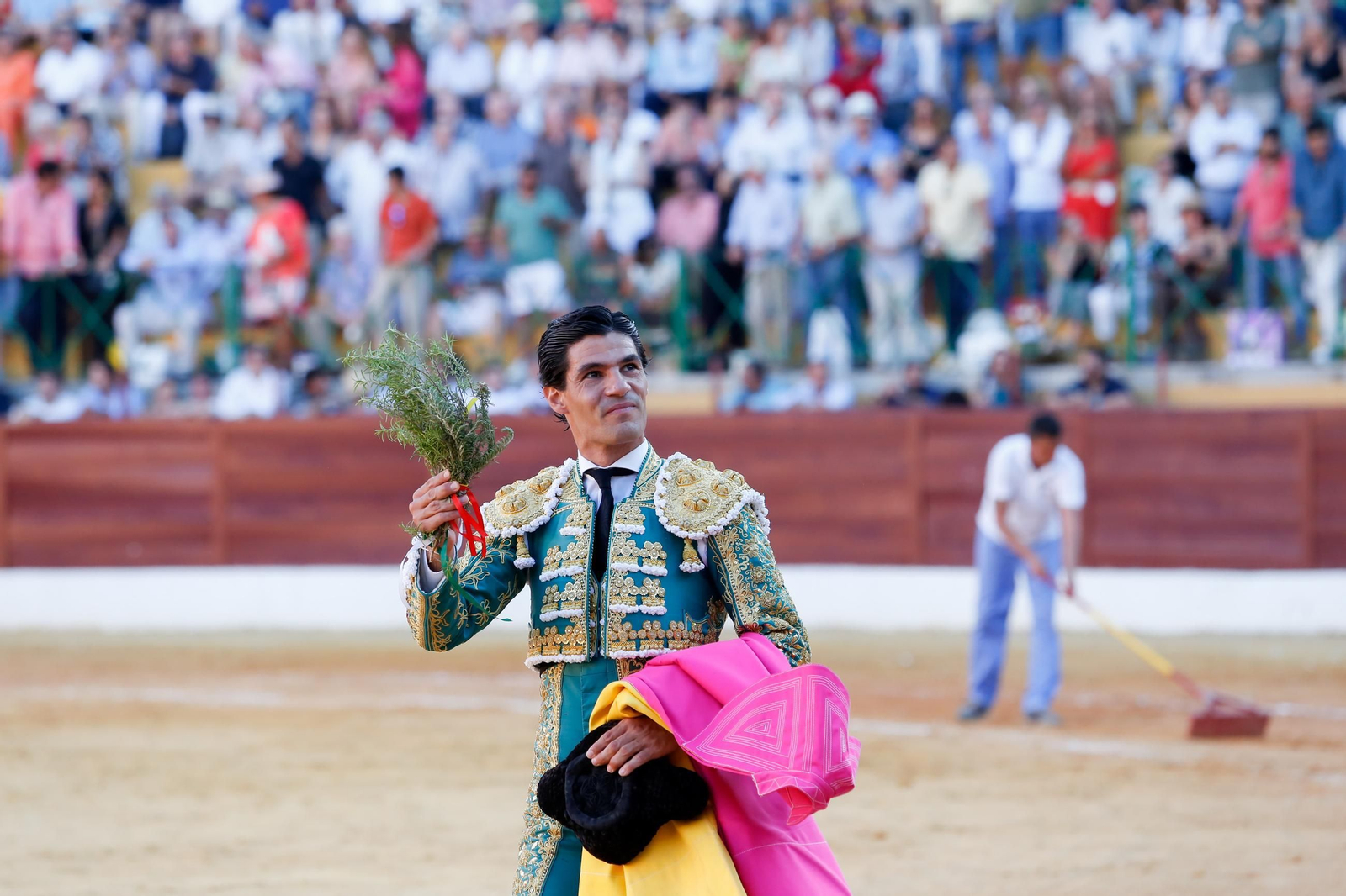 Fotos del mano a mano entre Roca Rey y Pablo Aguado en La Línea