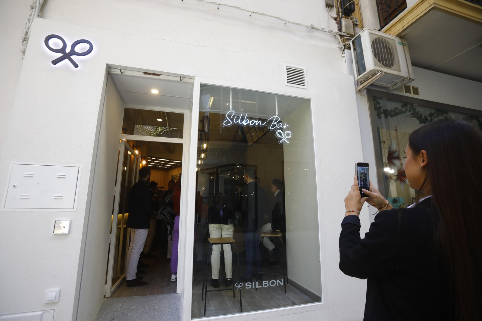 La inauguración del Bar Silbon en Córdoba, en imágenes