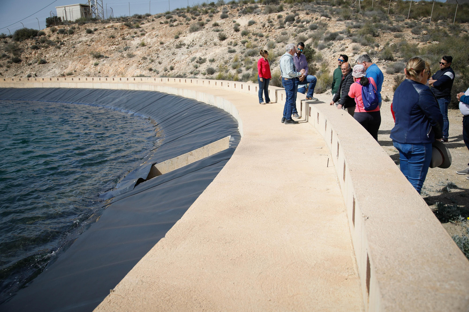 CUCN visita la desaladora de Carboneras y las balsas de Níjar