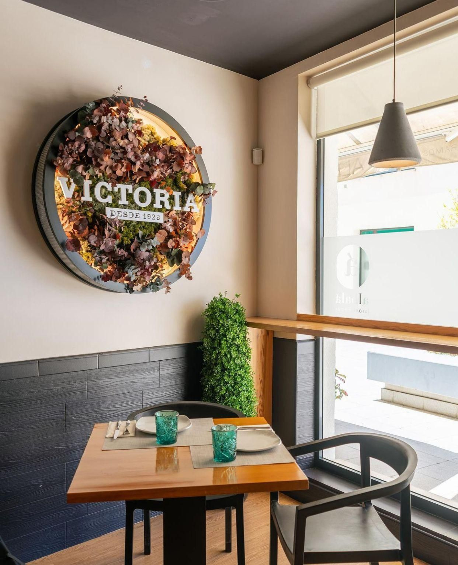 Uno de los rincones del interior del restaurante Albalá, en Jerez.