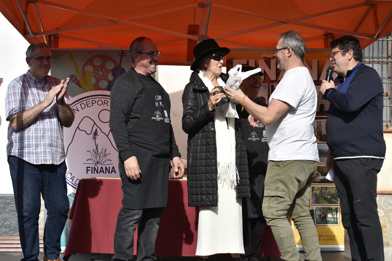 Imágenes del 17º Certamen de Mostos de Fiñana y del Torneo de Facas