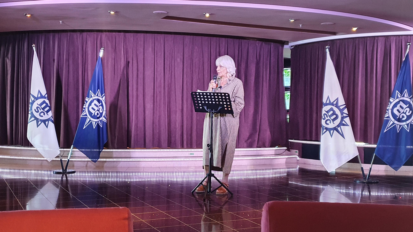 Imágenes del acto de inauguración de la nueva ruta del MSC Orchestra con parada en Cádiz