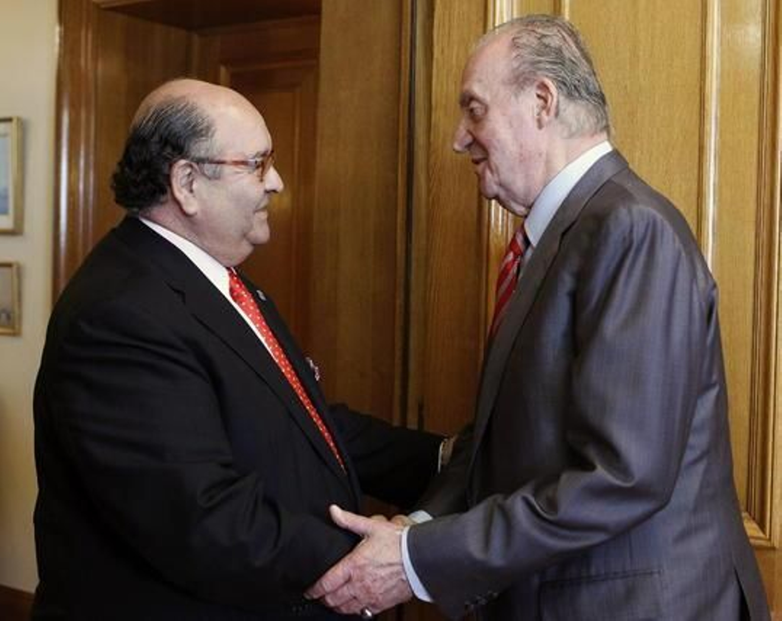 El rey Juan Carlos recibe a Enrique Álvarez, diputado de Foro de Ciudadanos

Foto: EFE