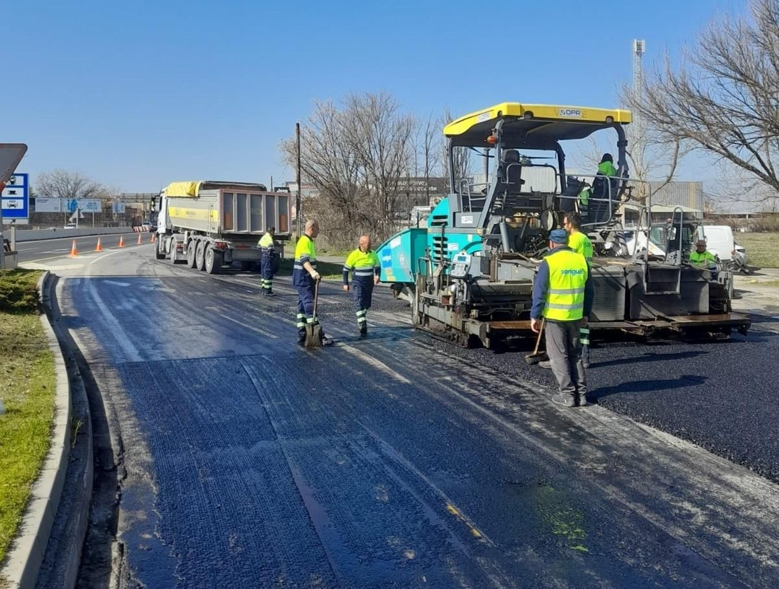 Imagen de las obras de asfaltado en la A-92G