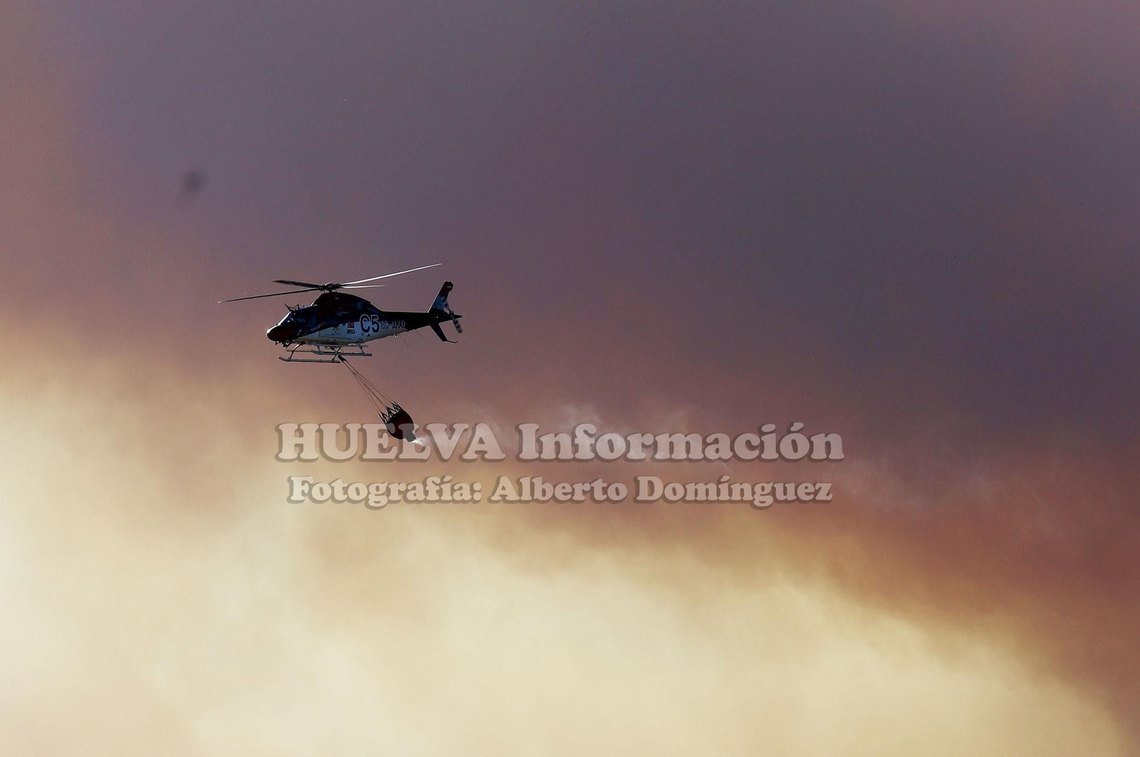 Imágenes del incendio de Fuente de la Corcha