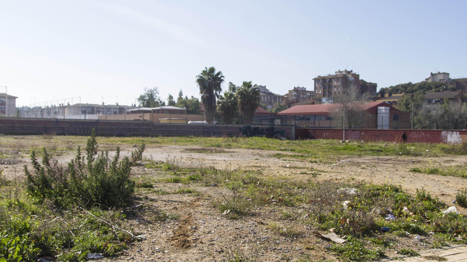 Solar donde se proyectó la comisaría del Polígono Sur.