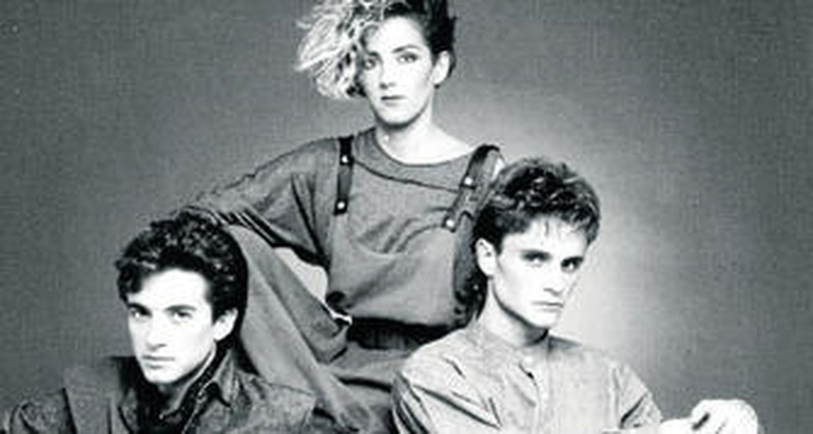 Imagen de archivo del grupo Mecano.