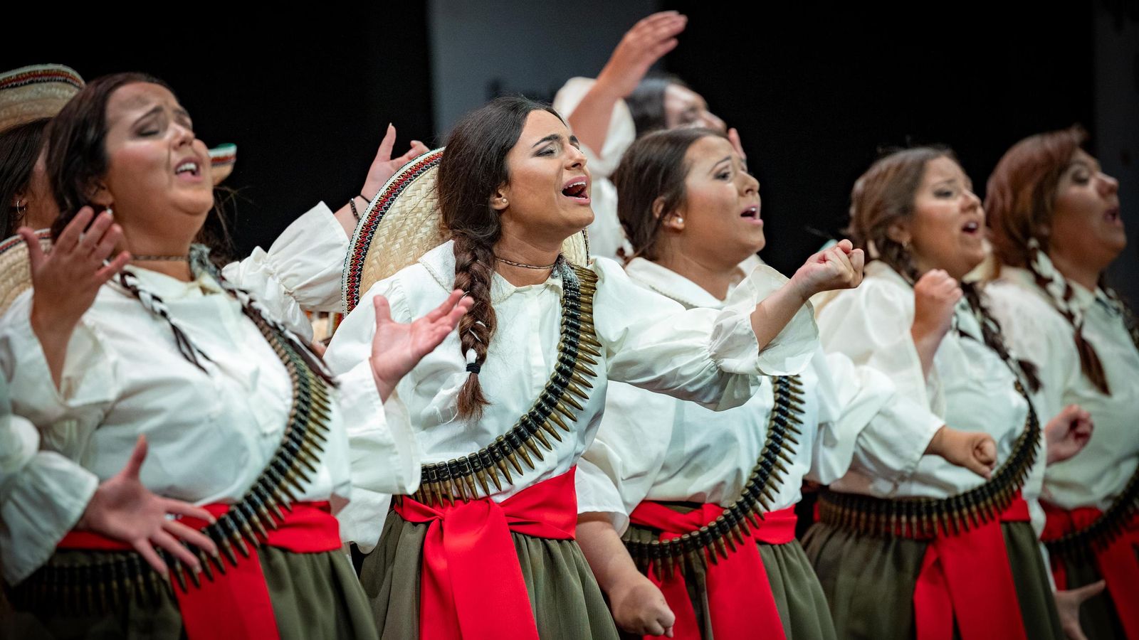 Búscate entre las mejores imágenes de la decimotercera sesión de preliminares del COAC 2025