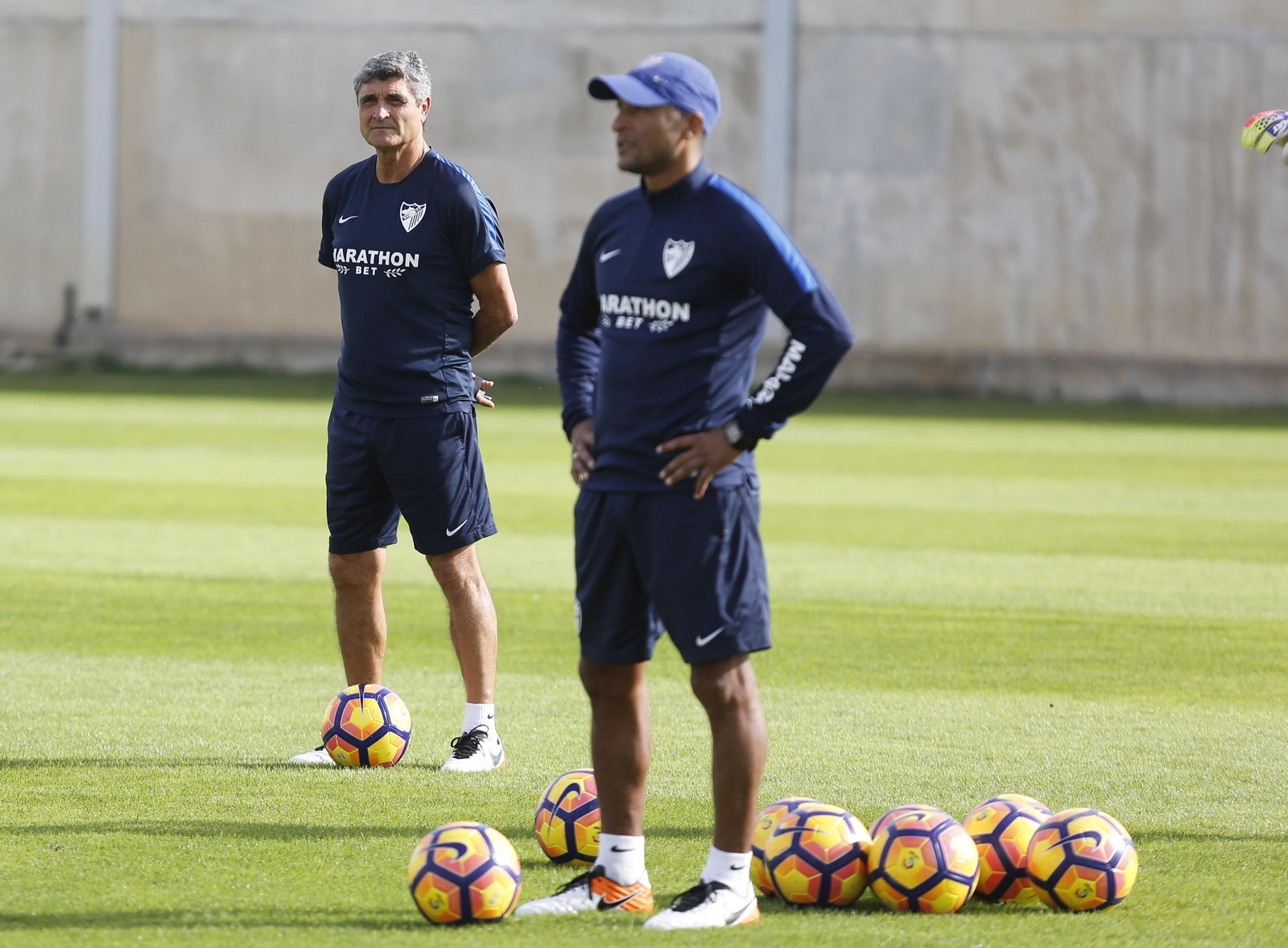 Romero participa en un entrenamiento como asistente de Juande Ramos.