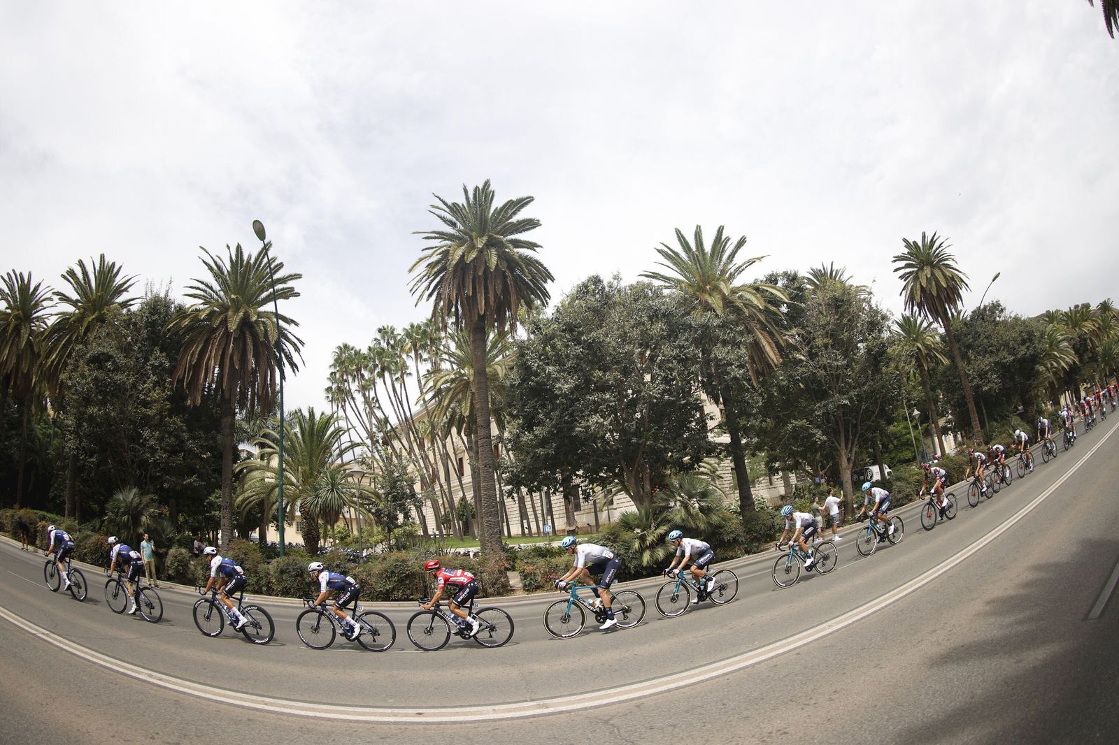 Las fotos de la etapa de la Vuelta que acabó en Sierra Bermeja