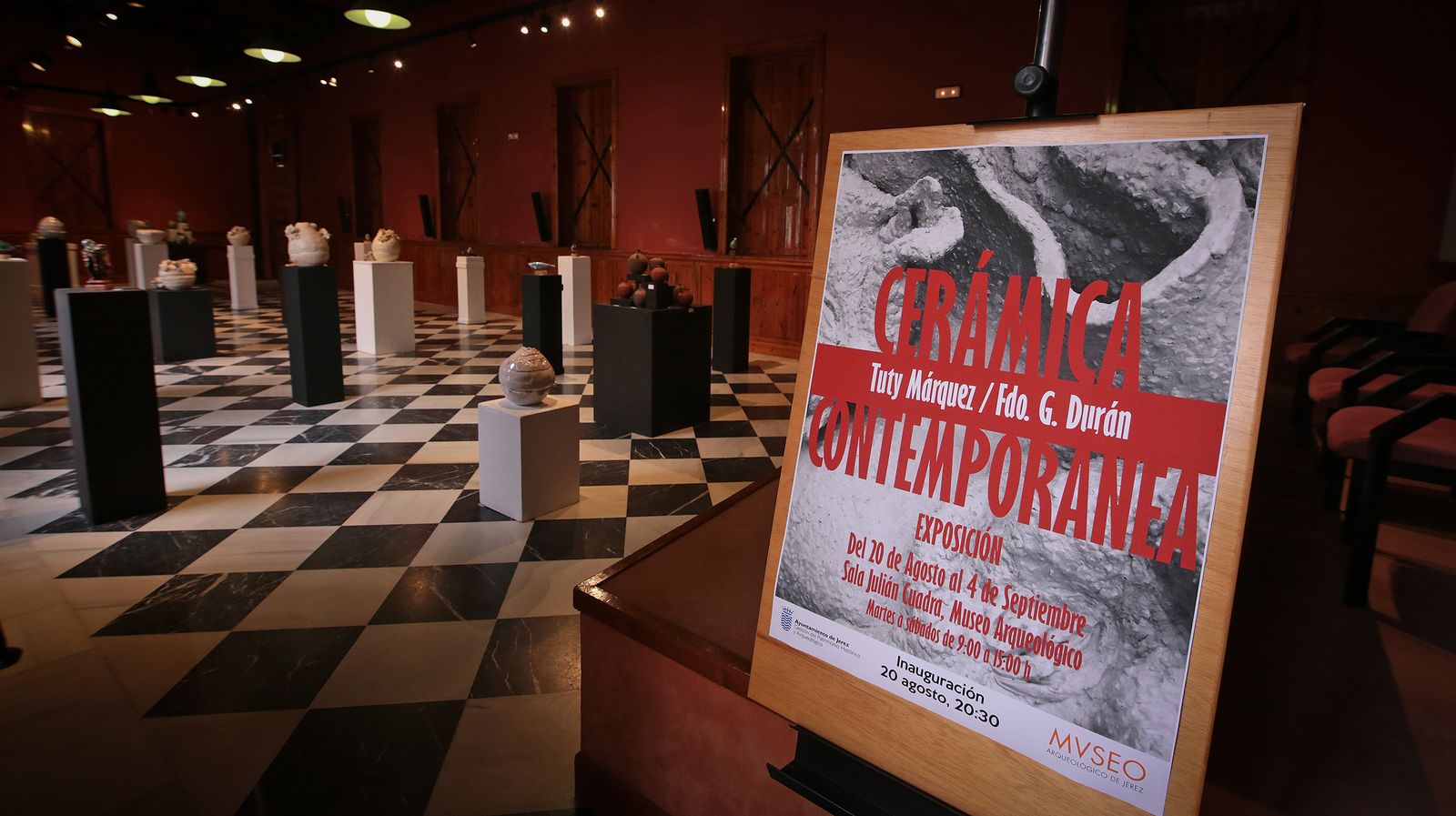 La exposición 'Cerámica Contemporánea' ya puede contemplarse en el Museo Arqueológico