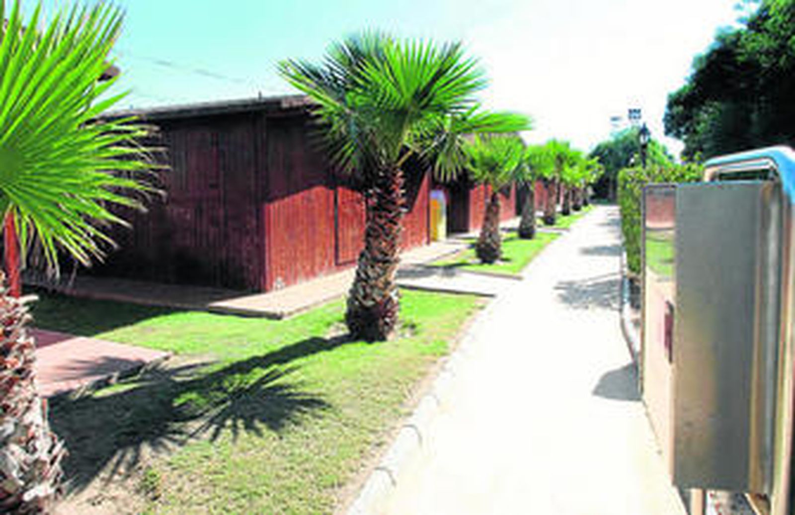 Imagen de algunos de los bungalows del camping SurEuropa de la Asociación Pro Personas con Discapacidad Intelectual (Asansull).