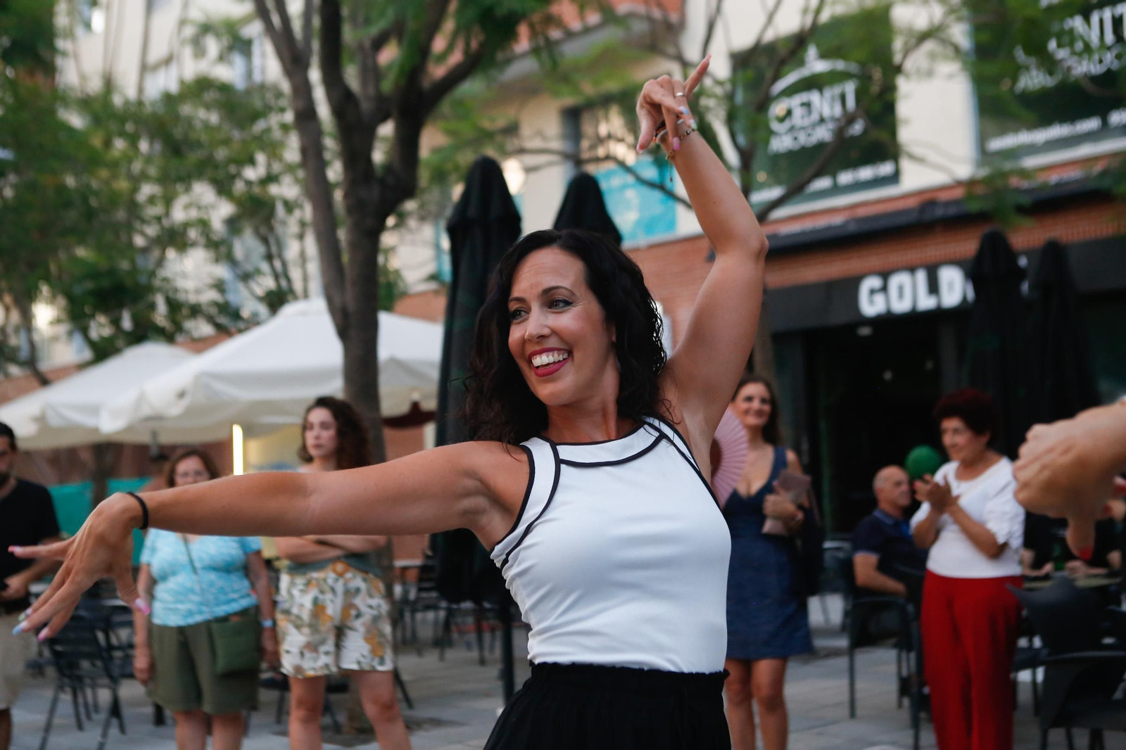 Fotos del flashmob de baile flamenco de Mercedes Alcalá y David Lozano