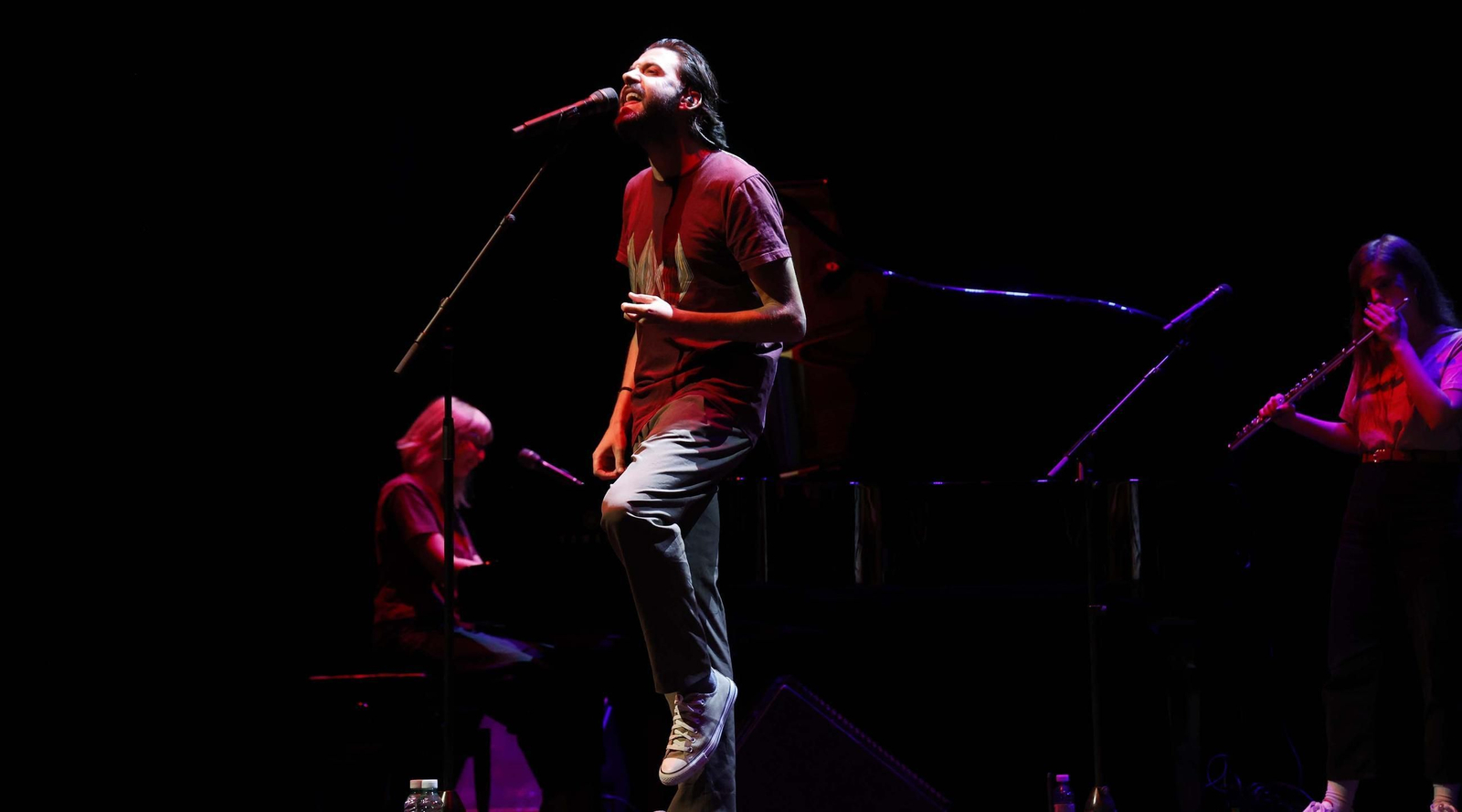 Fotos del concierto de Salvador Sobral en La Línea