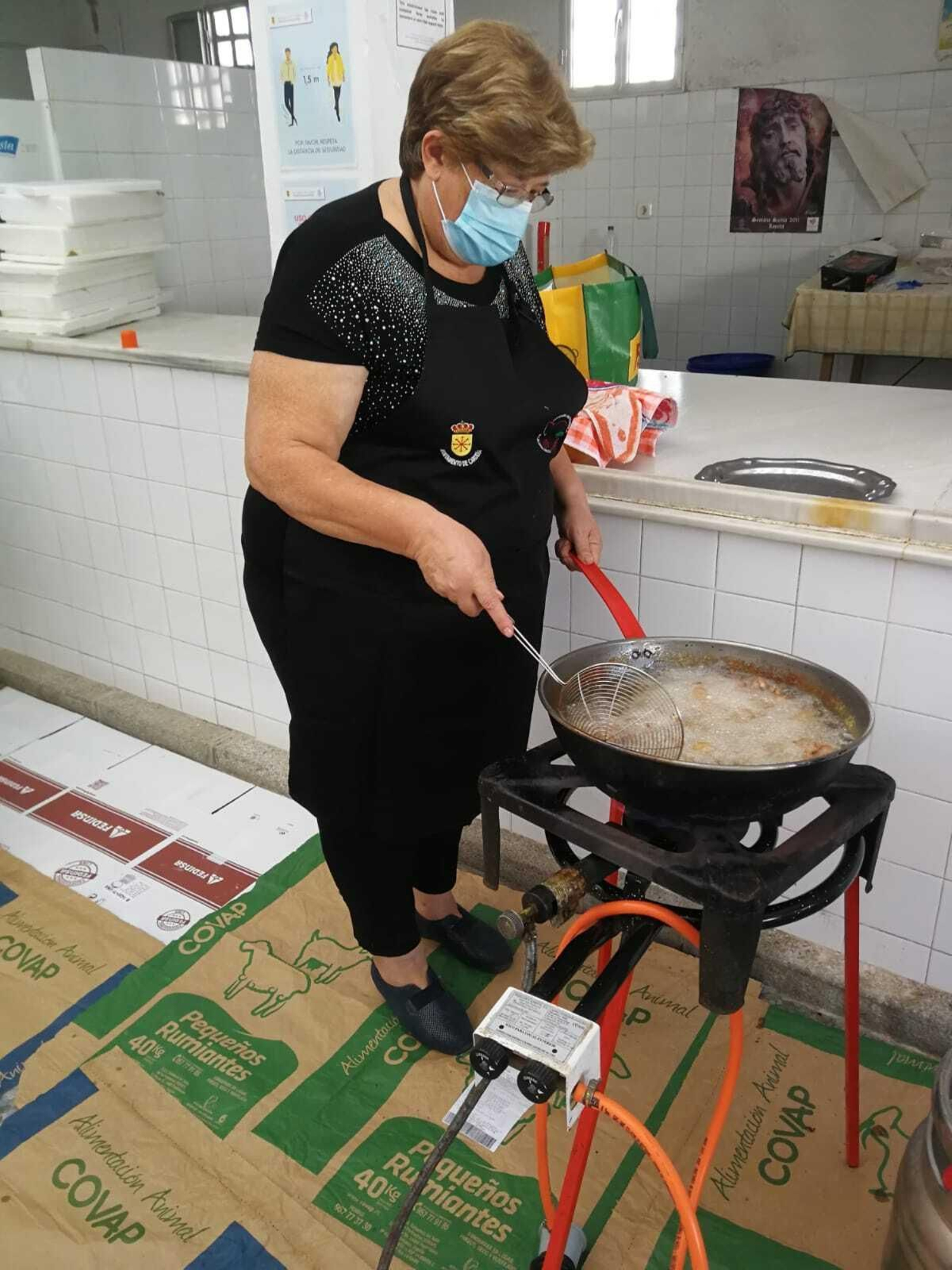 El I Concurso de Lechón Ibérico Frito de Cardeña, en fotografías