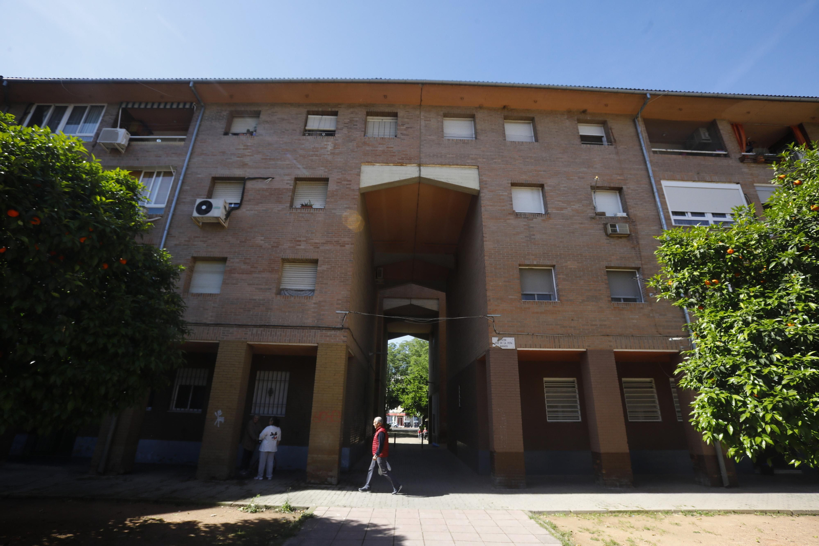 El deterioro del barrio de Las Moreras de Córdoba, en imágenes