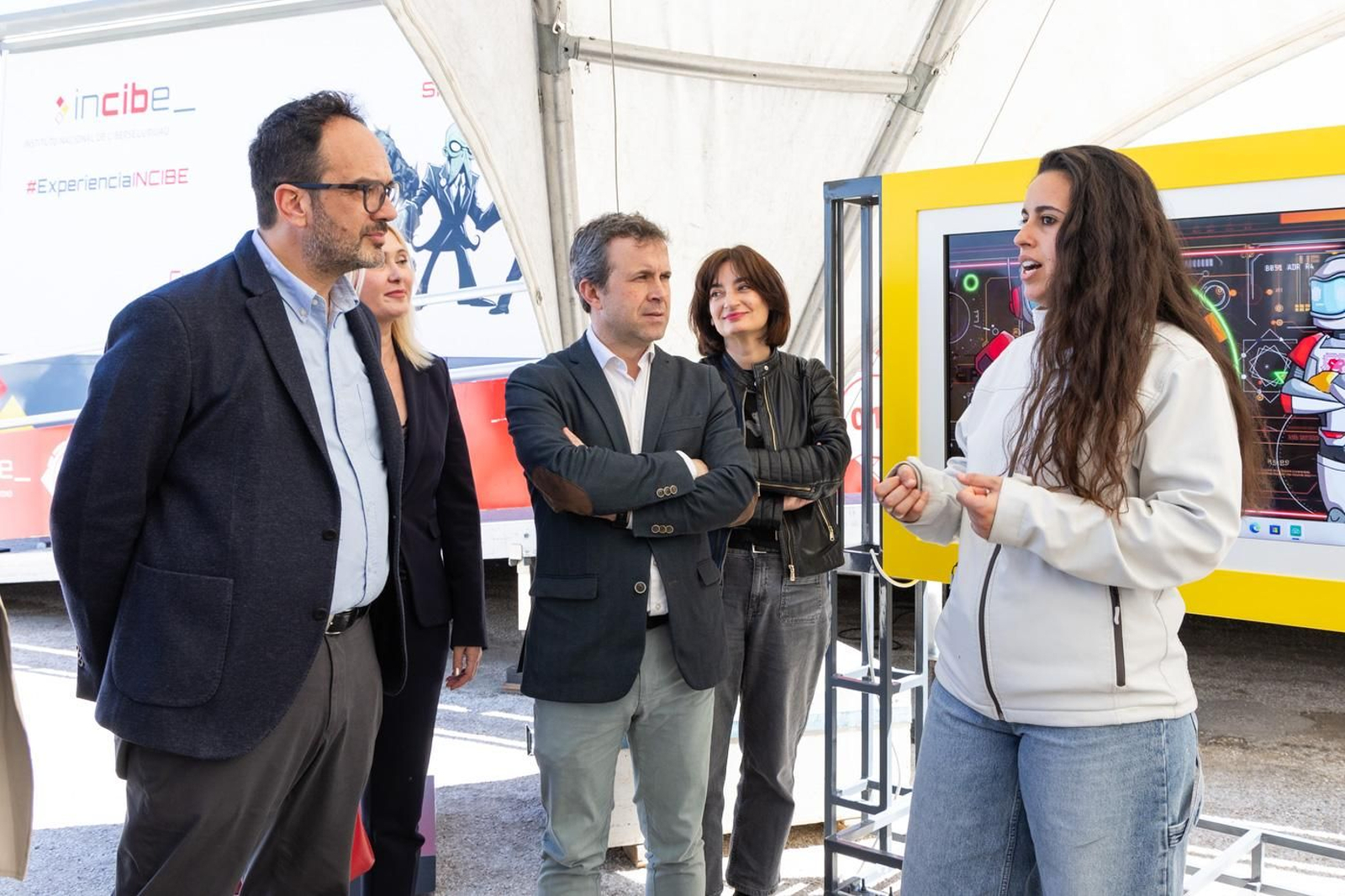 Visita el espacio 'Roadshow' Experiencia Incibe