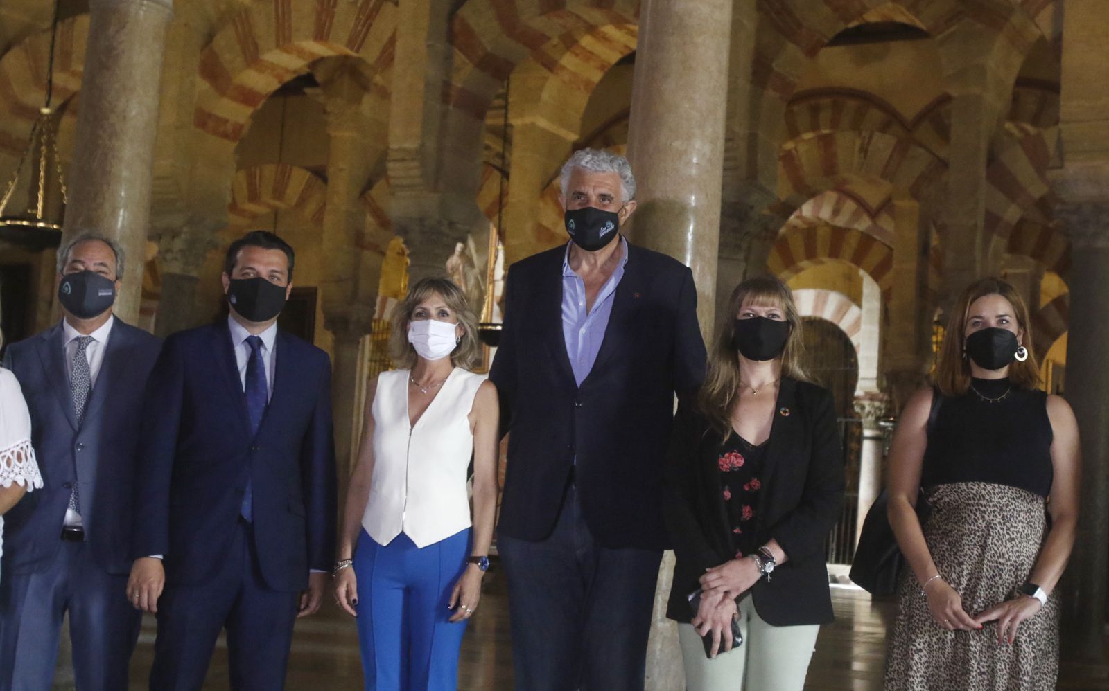 La presentación del torneo internacional de baloncesto femenino de Córdoba, en imágenes