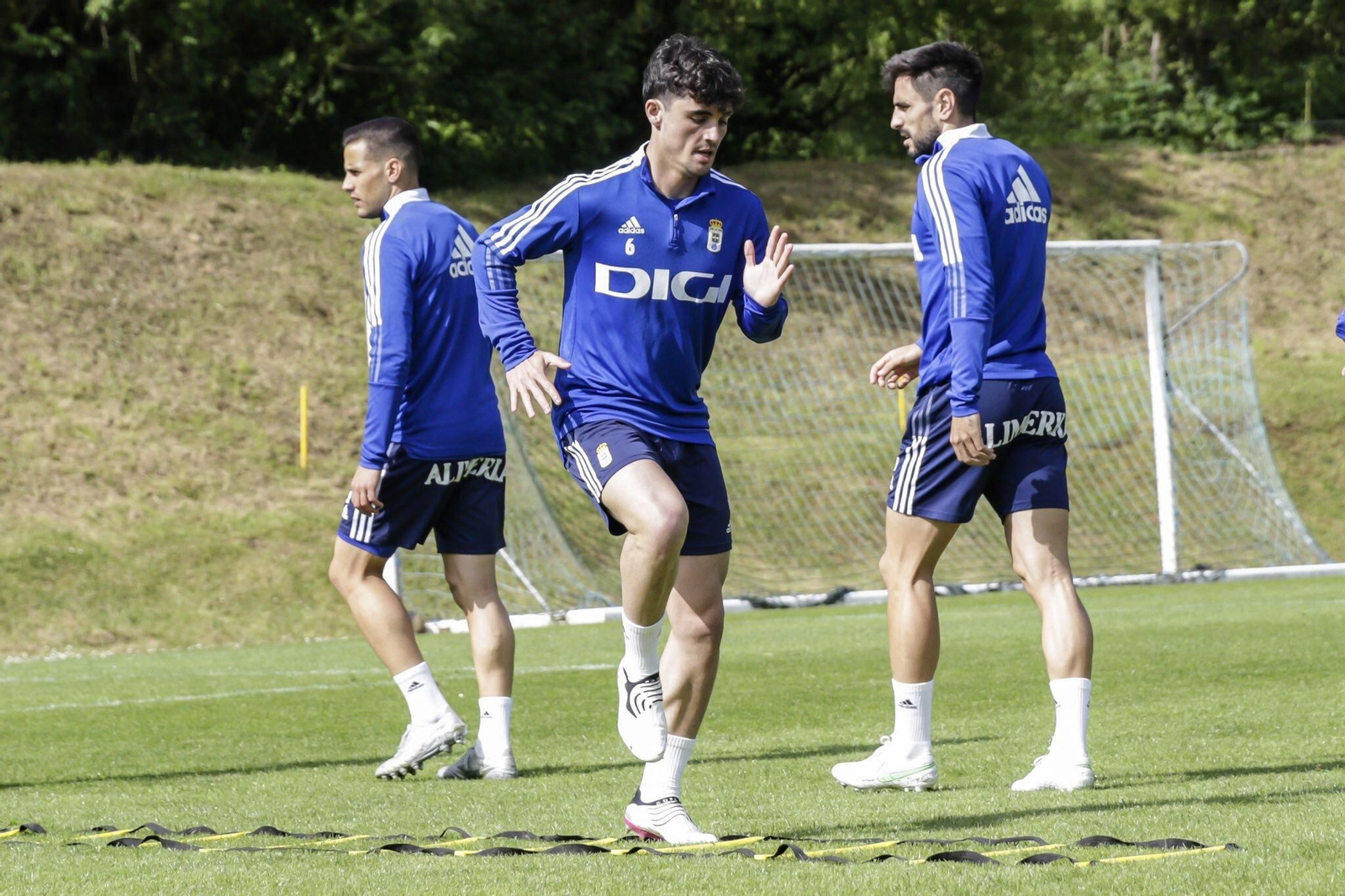 Javi Mier, durante un entrenamiento. Javi Mier, durante un entrenamiento.