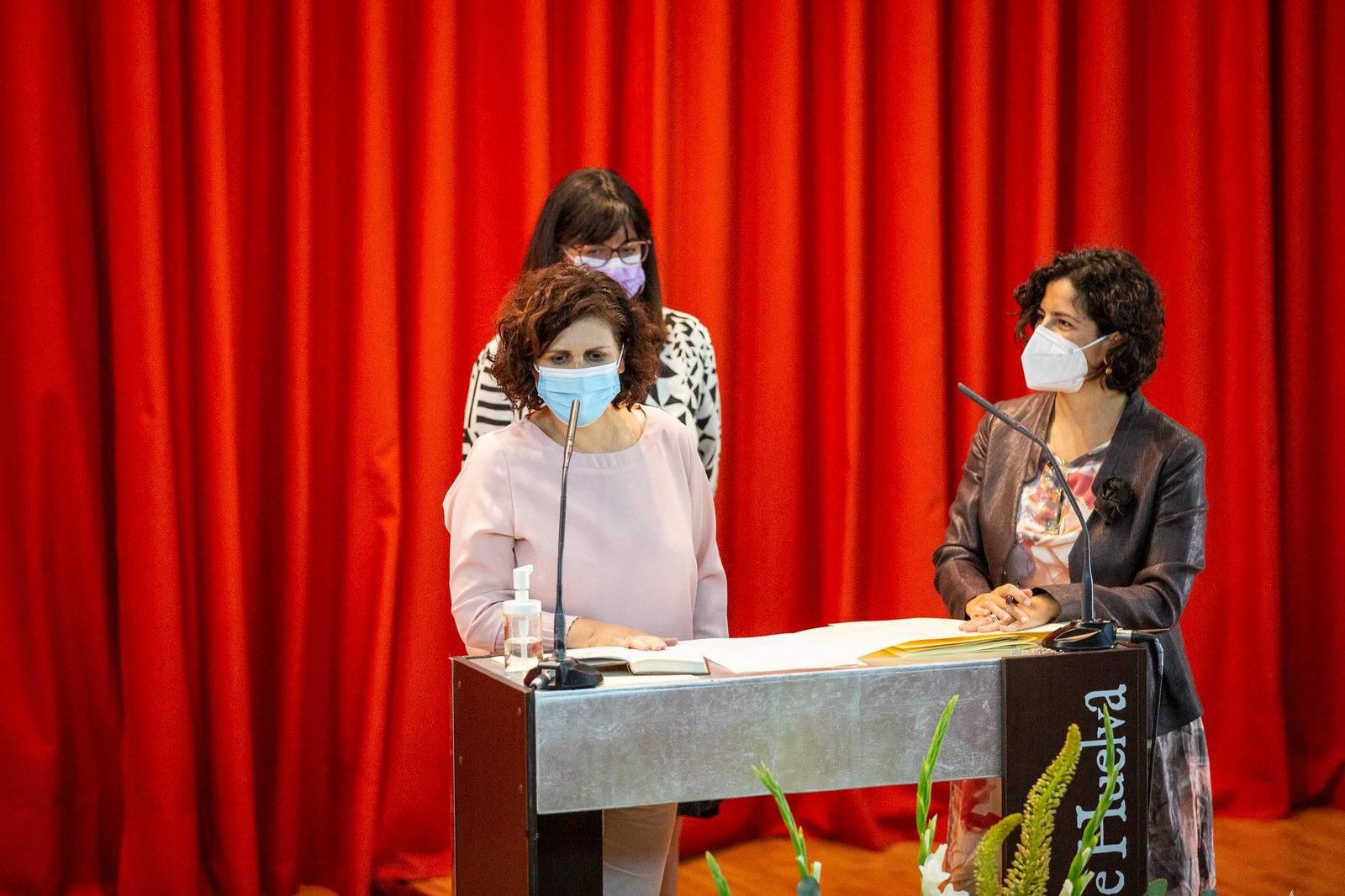 Imágenes de la toma de posesión del equipo de gobierno de la UHU