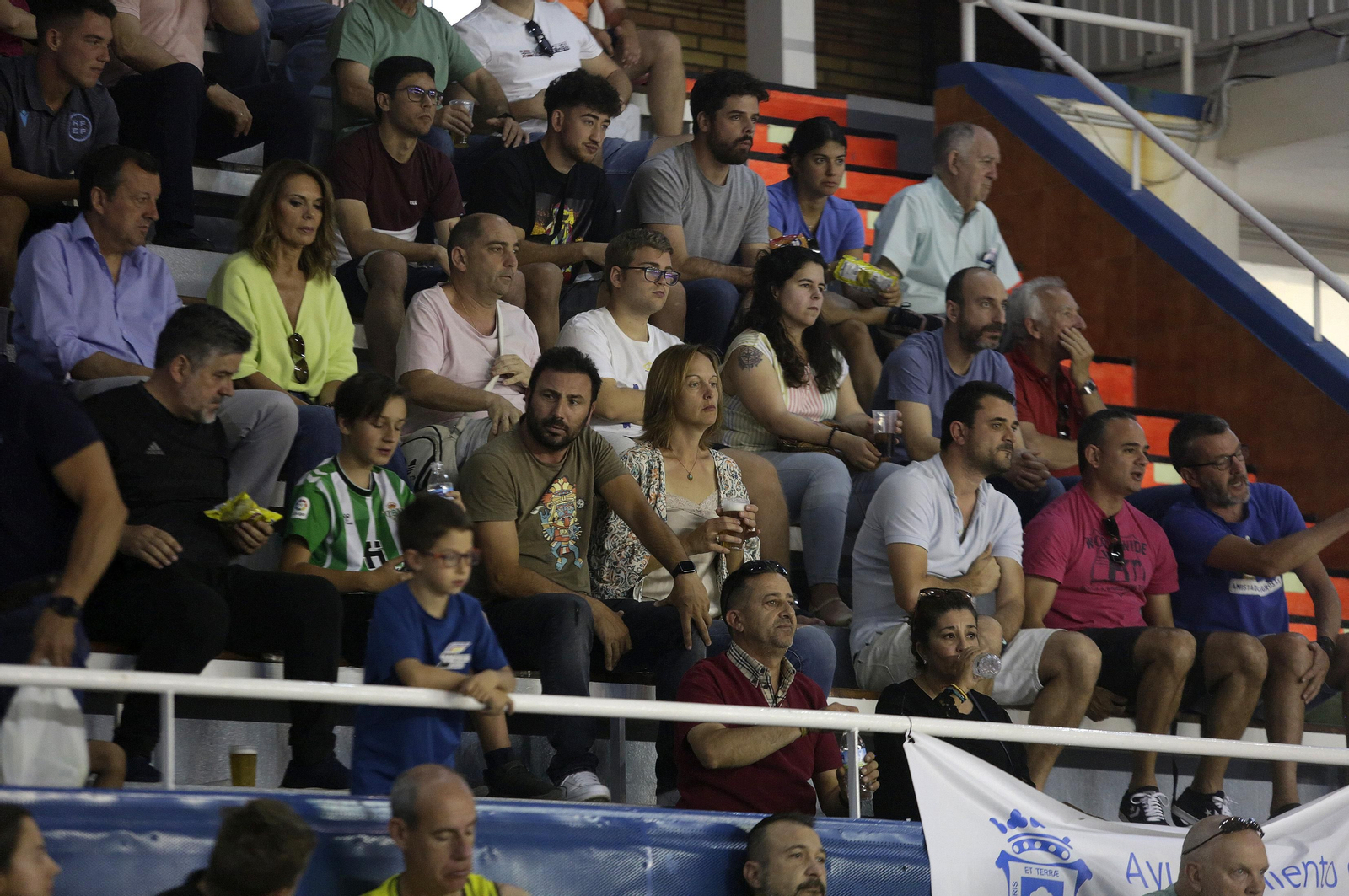 Imágenes del UE Mataró-Huelva Comercio en el Andrés Estrada