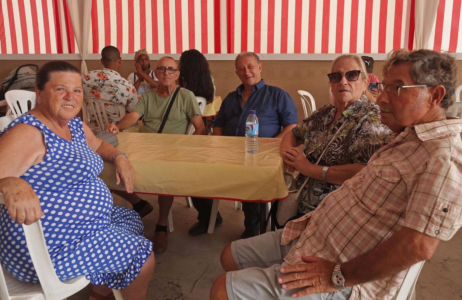 Fotos del Domingo Rociero en la Feria Real de San Roque