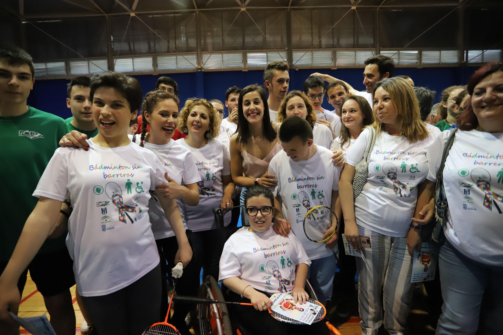 Imágenes de Carolina Marín en el Palacio de deportes, con la asociación Inclusivo, que ella misma Amadrina