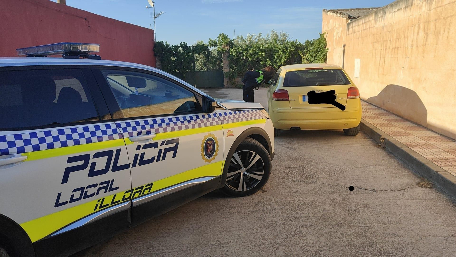 El coche apareció en una pedanía de Íllora.