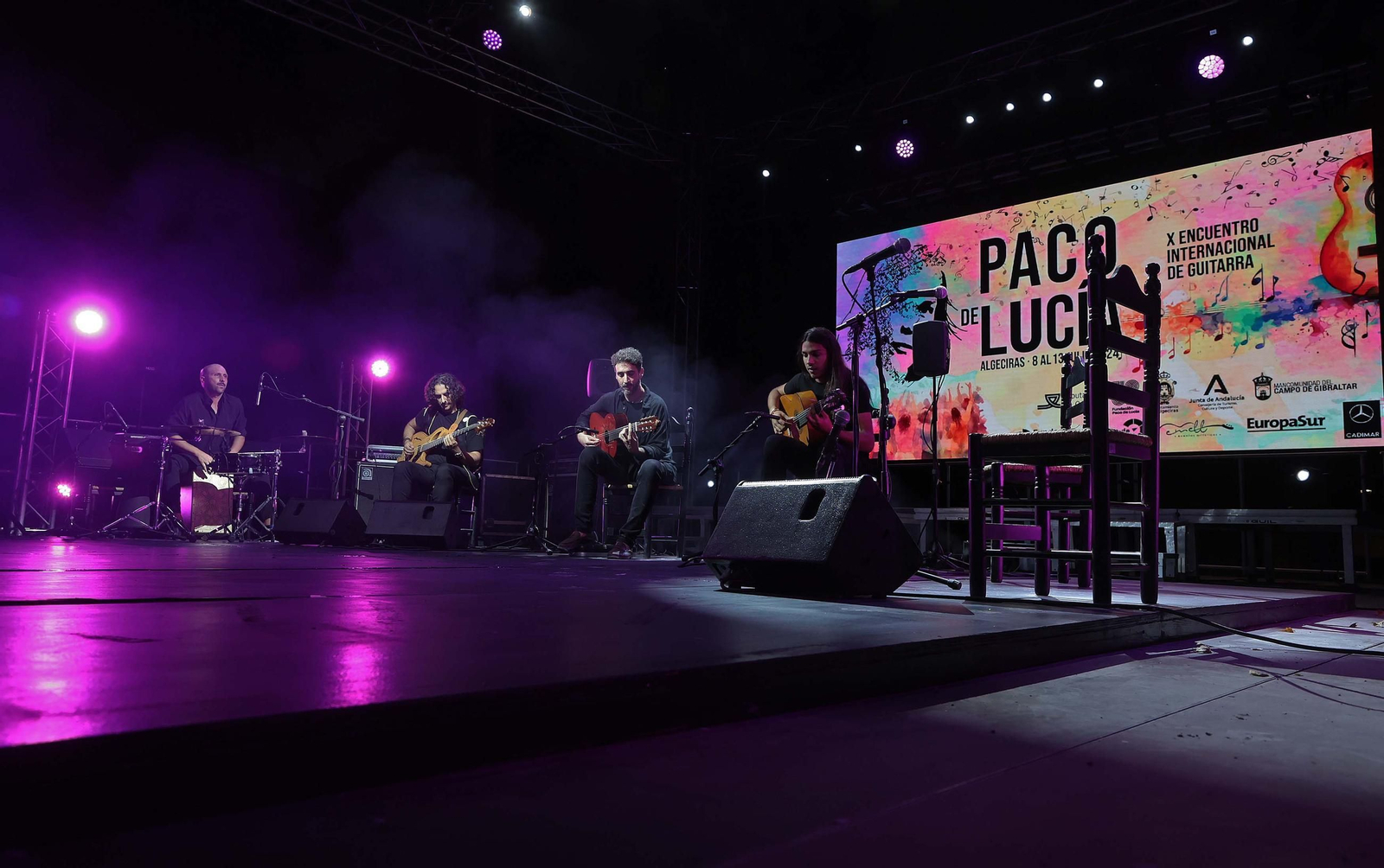 Fotos del concierto del sexteto flamenco en el Encuentro de Guitarra Paco de Lucía