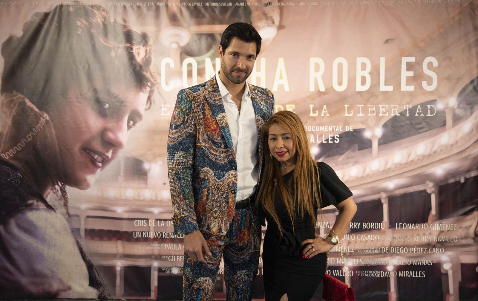 El estreno en Almería del largometraje documental "Concha Robles", en imágenes