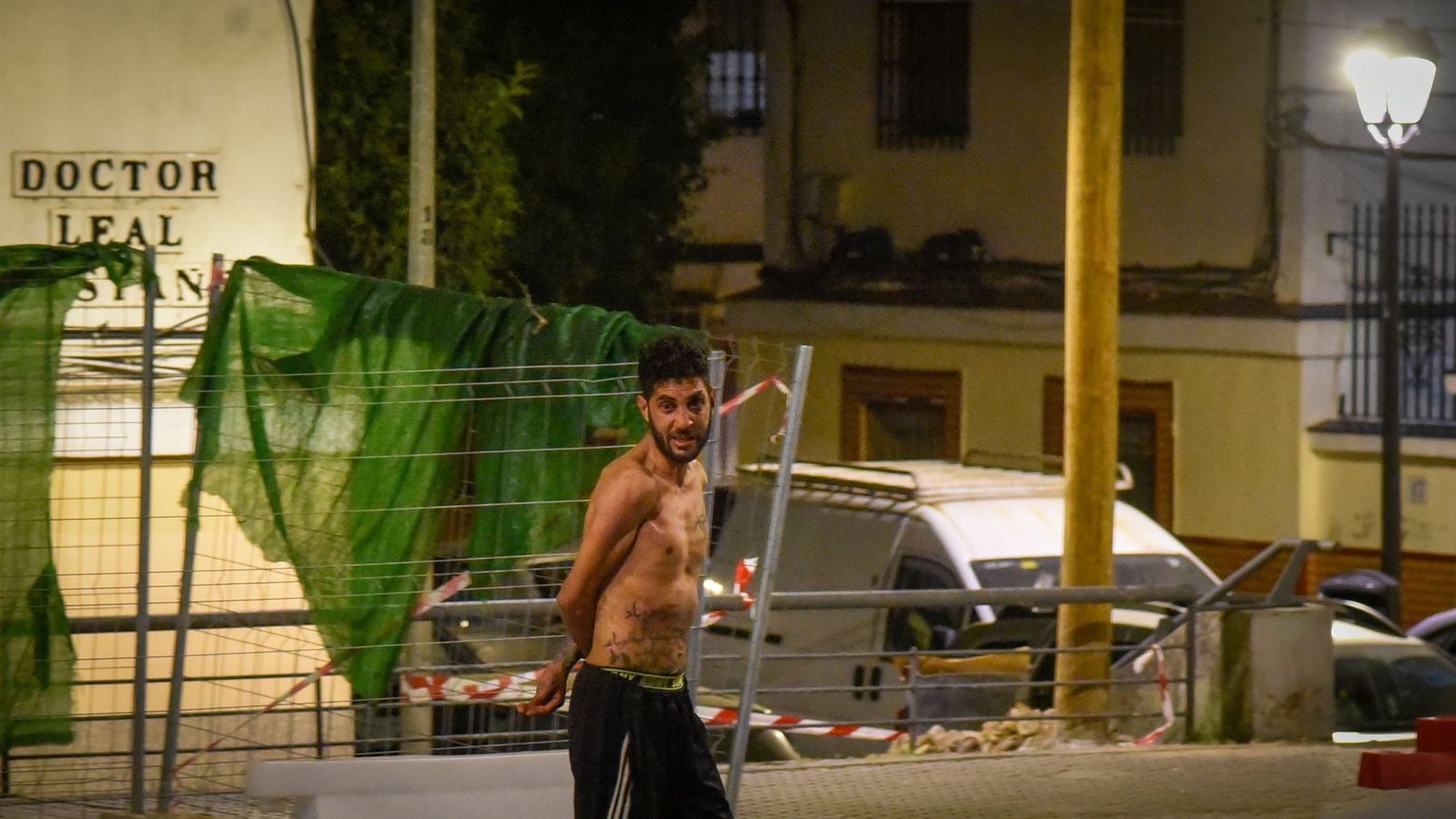 Uno de los 'gorrillas' del Cerezo.