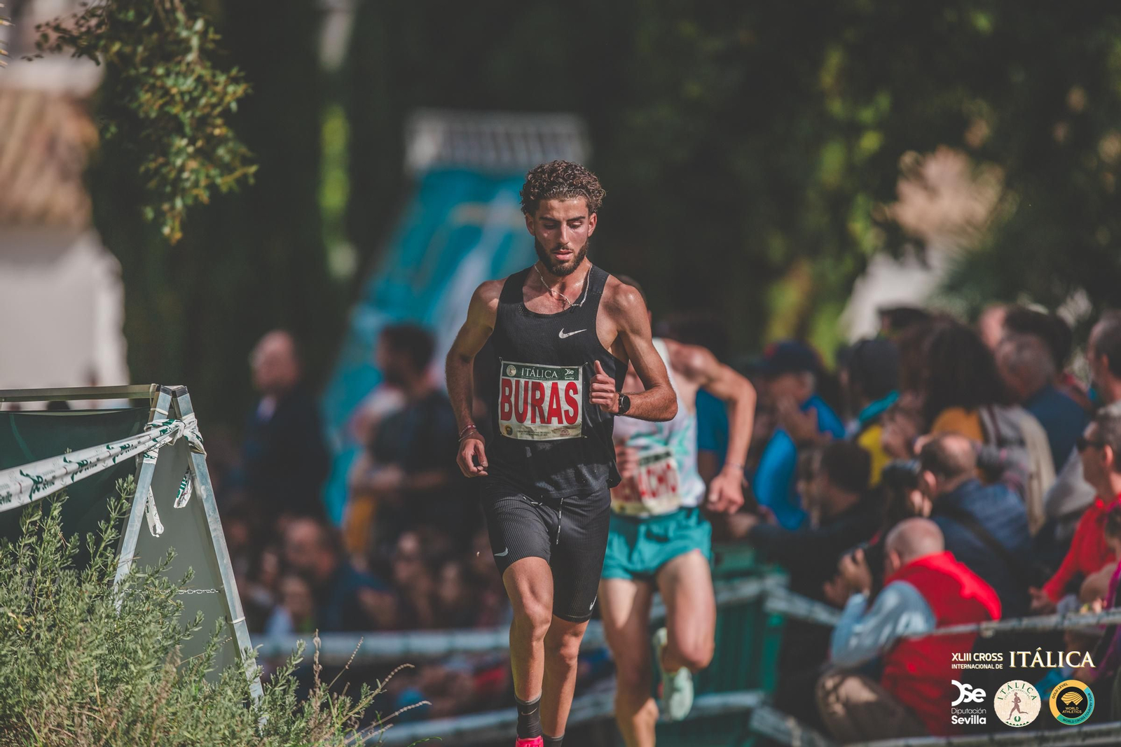Búscate en las fotos del Cross de Itálica 2025 | 12