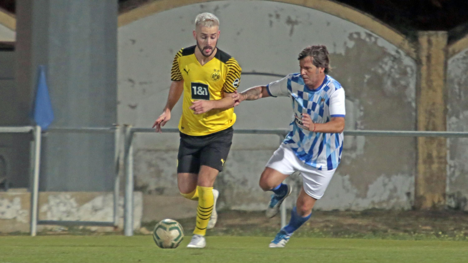 Partido amistoso entre veteranos del Borussia Dortmund y del Xerez CD