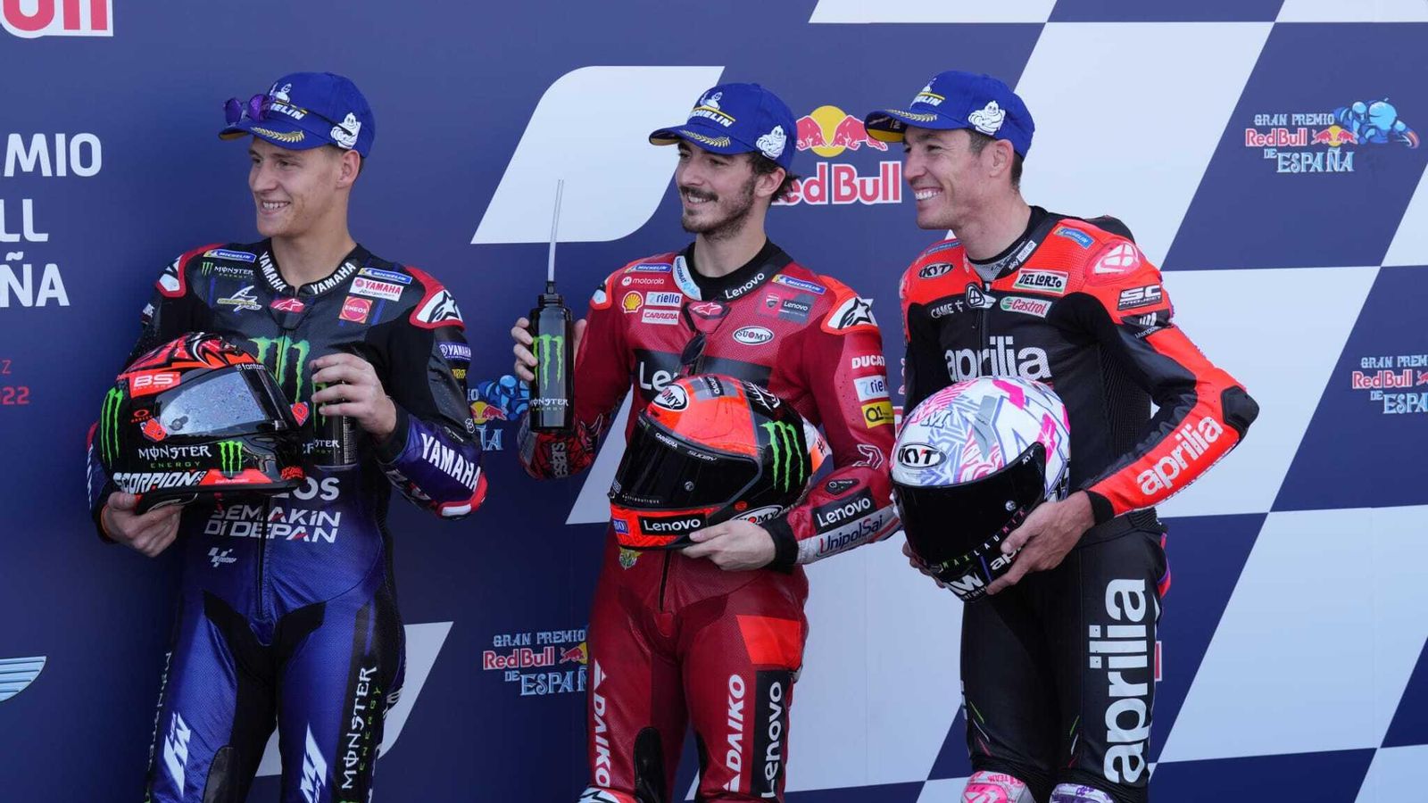 Bagnaia, entre Quartararo y Aleix Espargaró: primera fila del GP de España de MotoGP 2022.