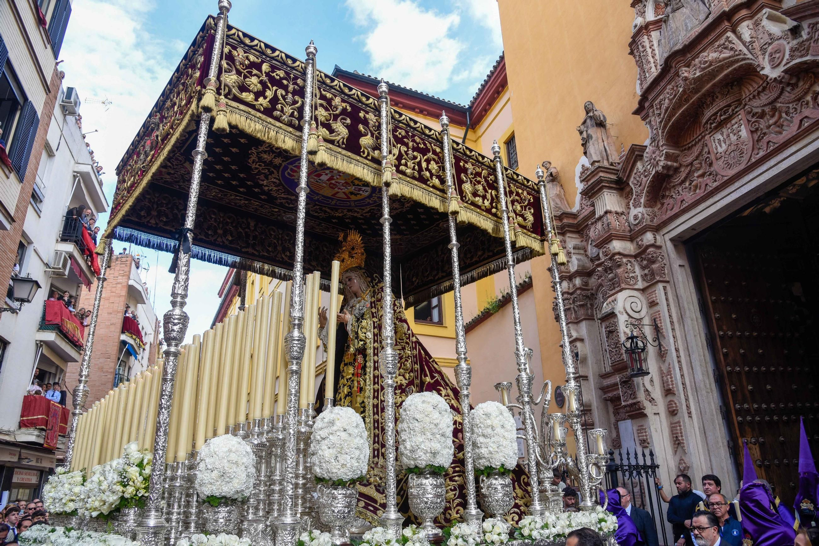 La Hermandad de Las Cigarreras en la Semana Santa de Sevilla 2025