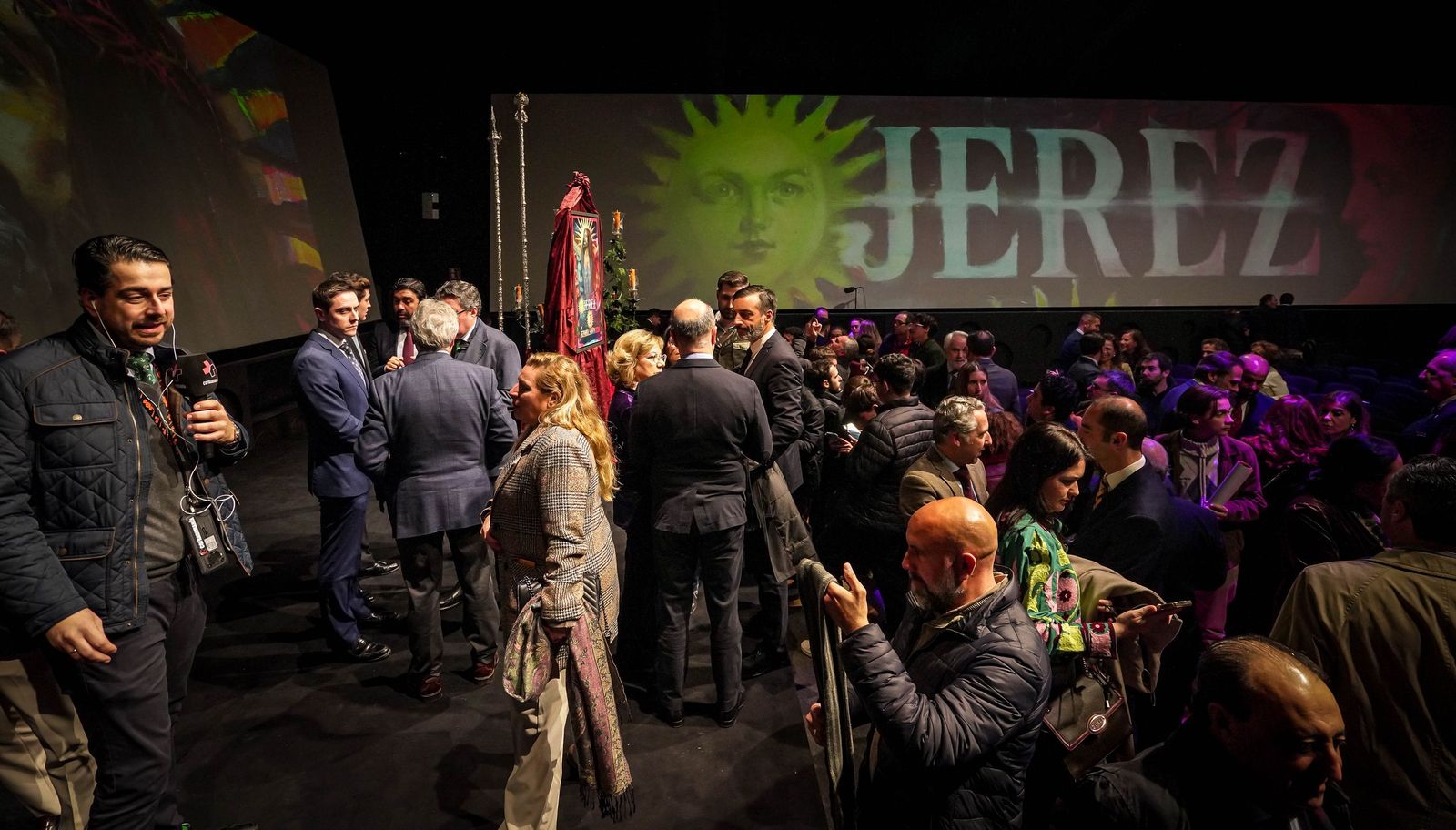 Imágenes de la presentación del cartel de la Semana Santa de Jerez 2026